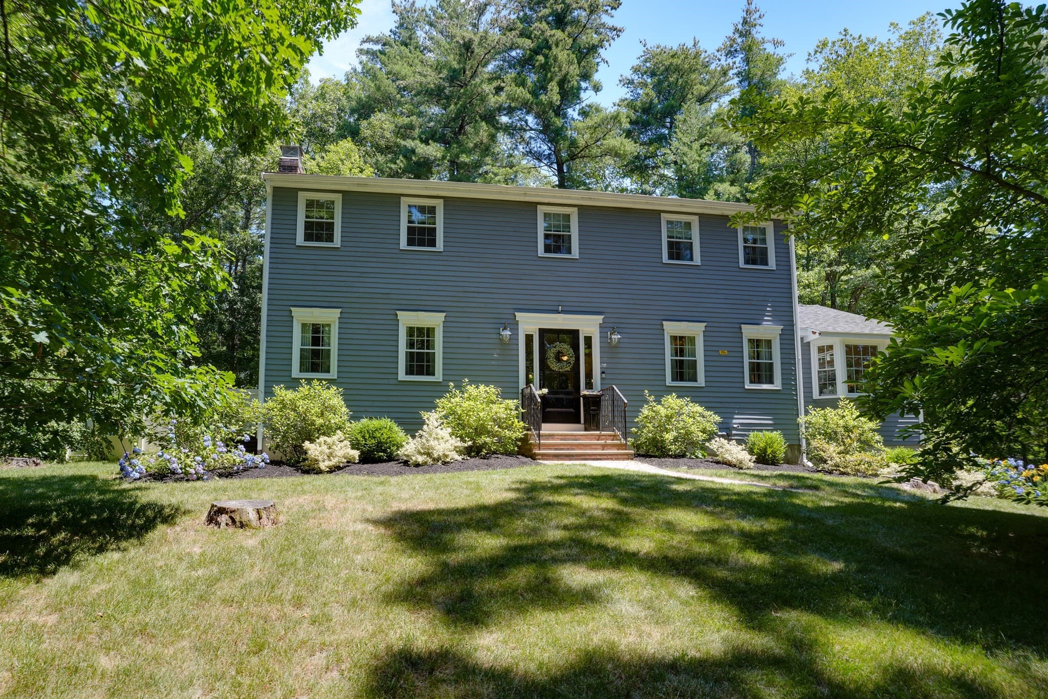 18 Coolidge Cir, Northborough MA 01532