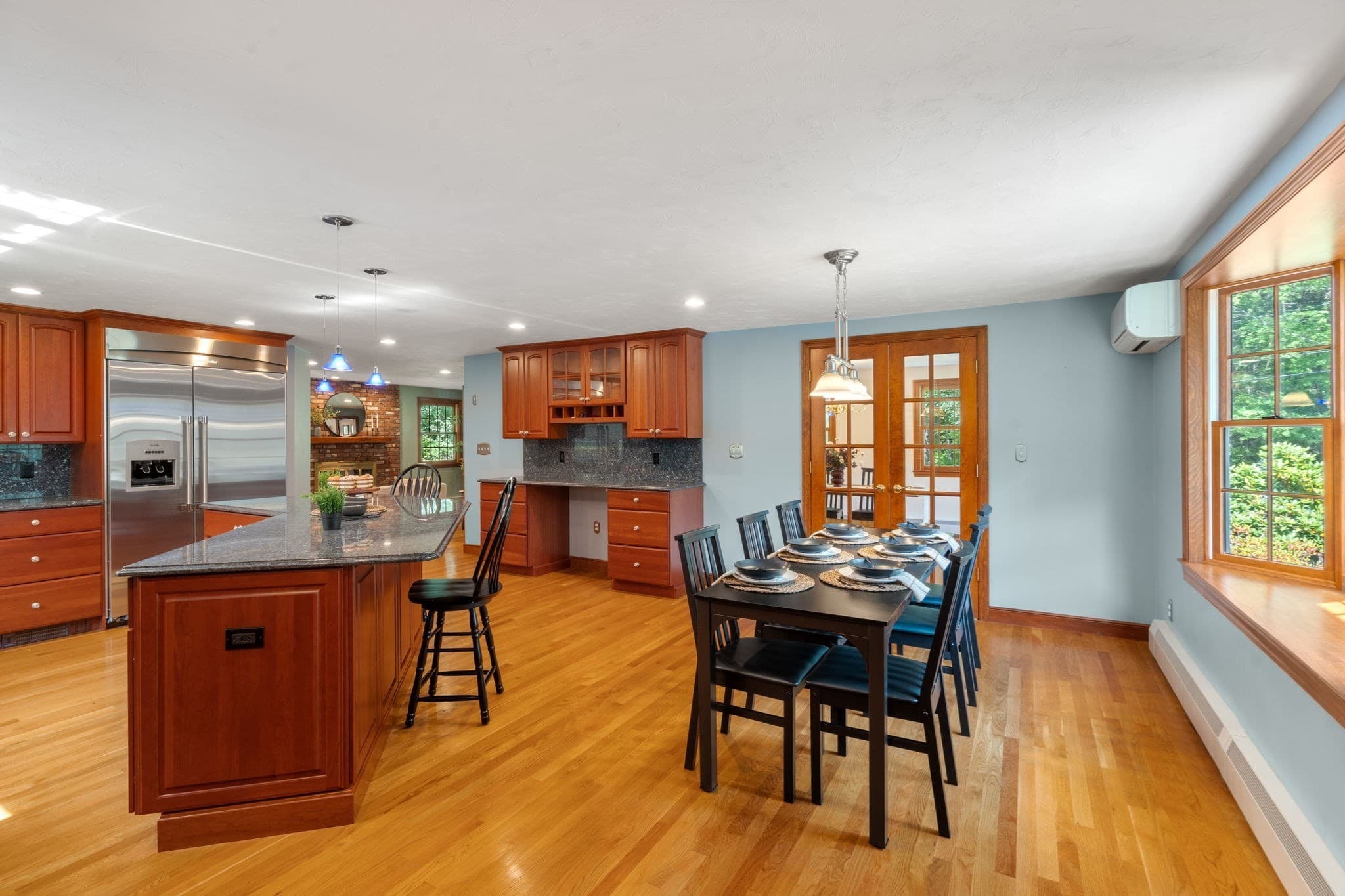 Single Family Residence at 681 High Street, Walpole MA 02081, Walpole, photo 6 of 38