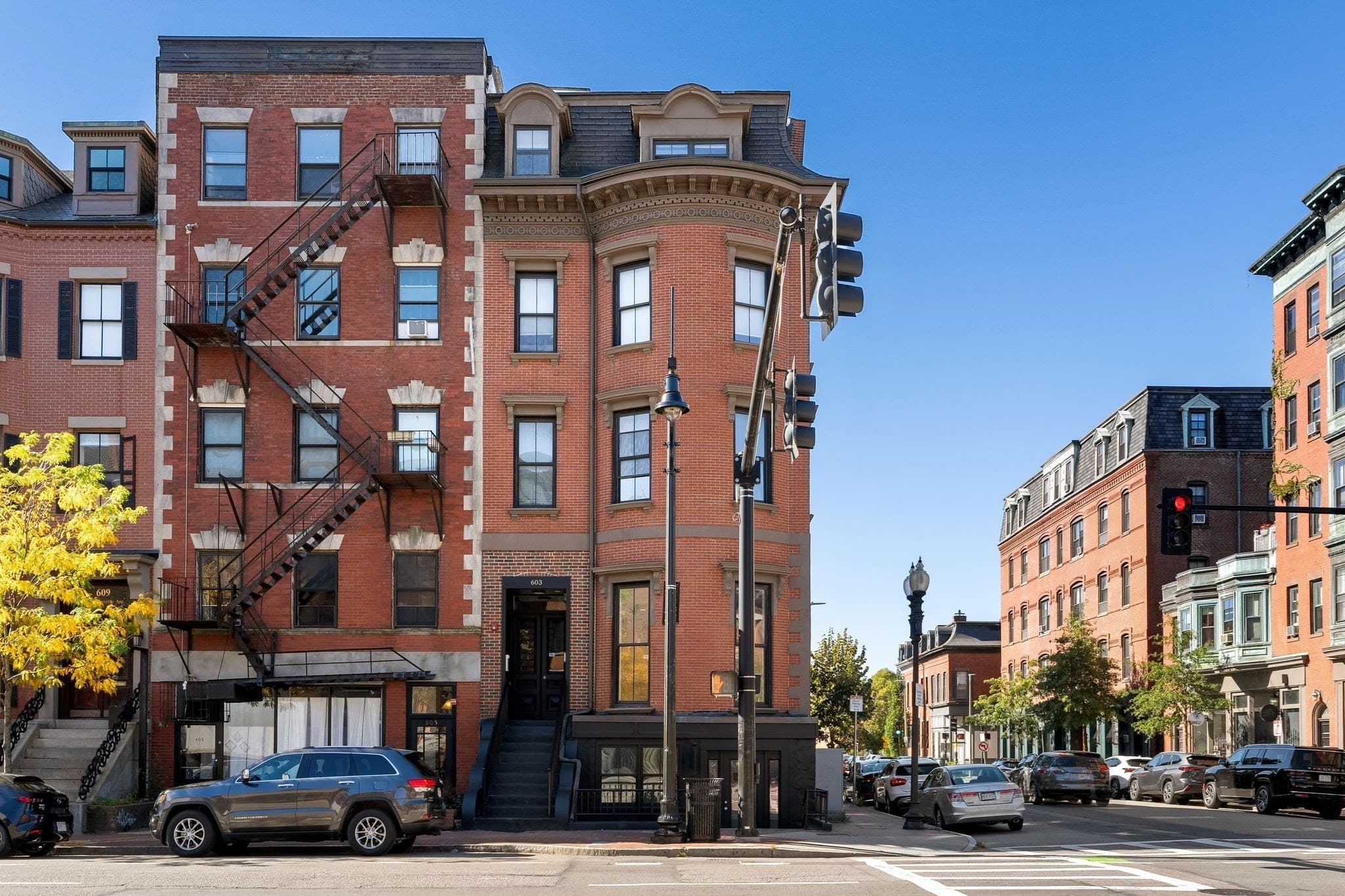 5+ Family - 5+ Units Up/Down at 603 Massachusetts Ave, Boston MA 02118, Boston, photo 2 of 18