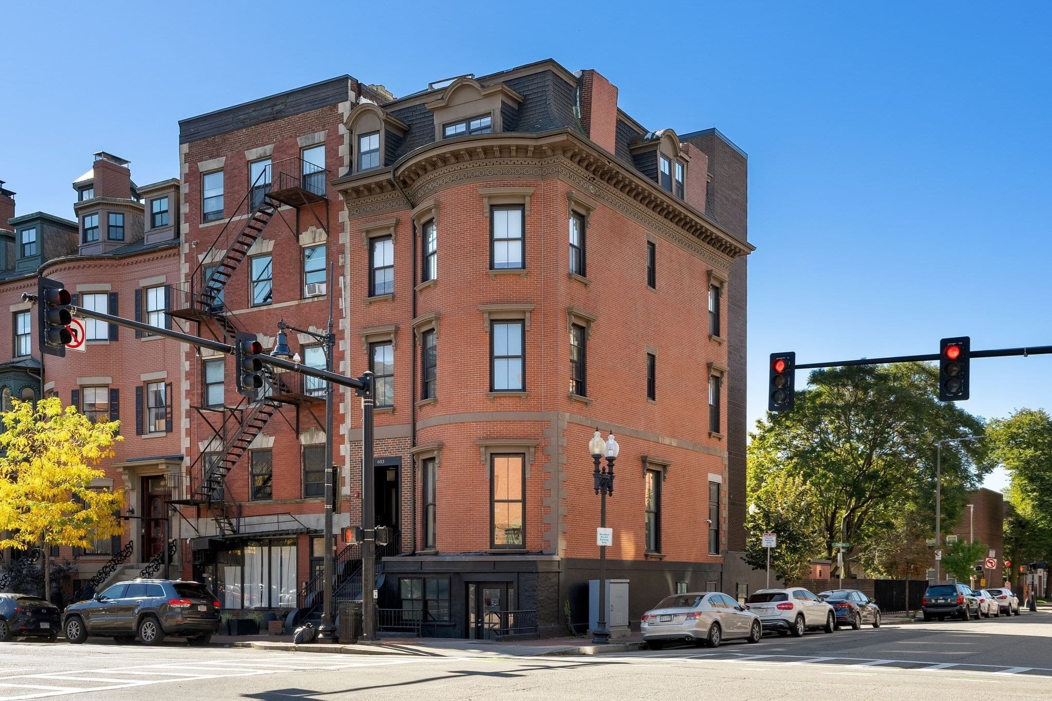 603 Massachusetts Ave, Boston MA 02118