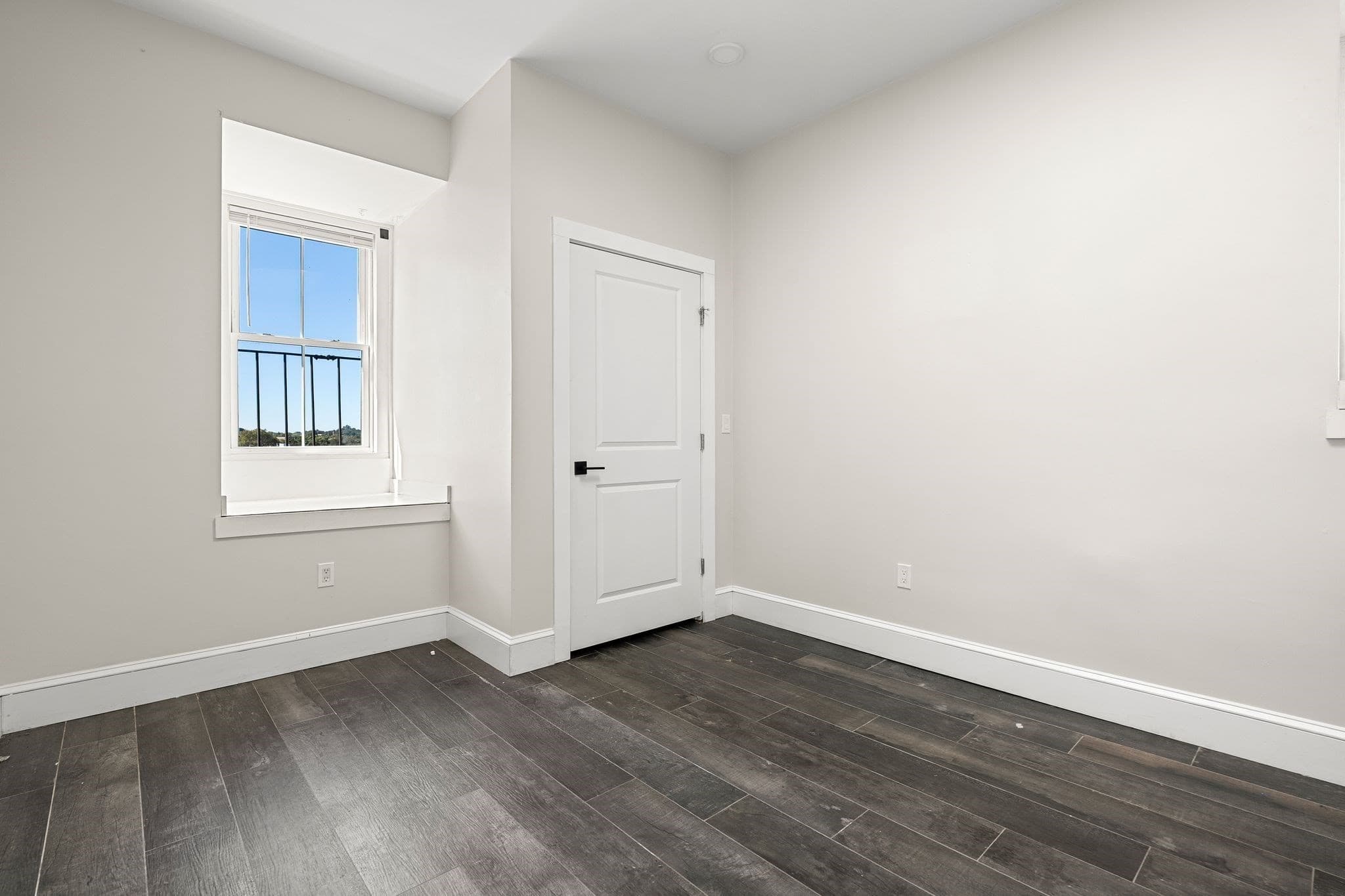 5+ Family - 5+ Units Up/Down at 603 Massachusetts Ave, Boston MA 02118, Boston, photo 10 of 18