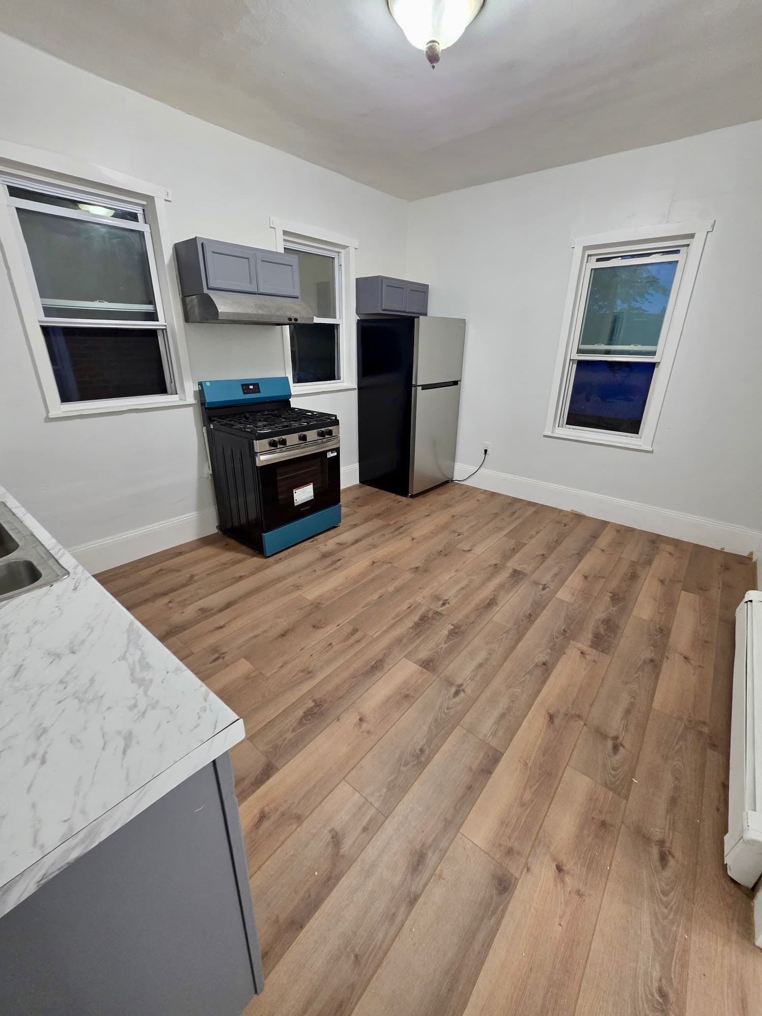 3 Family at 128 Shurtleff St, Chelsea MA 02150, Chelsea, photo 7 of 20