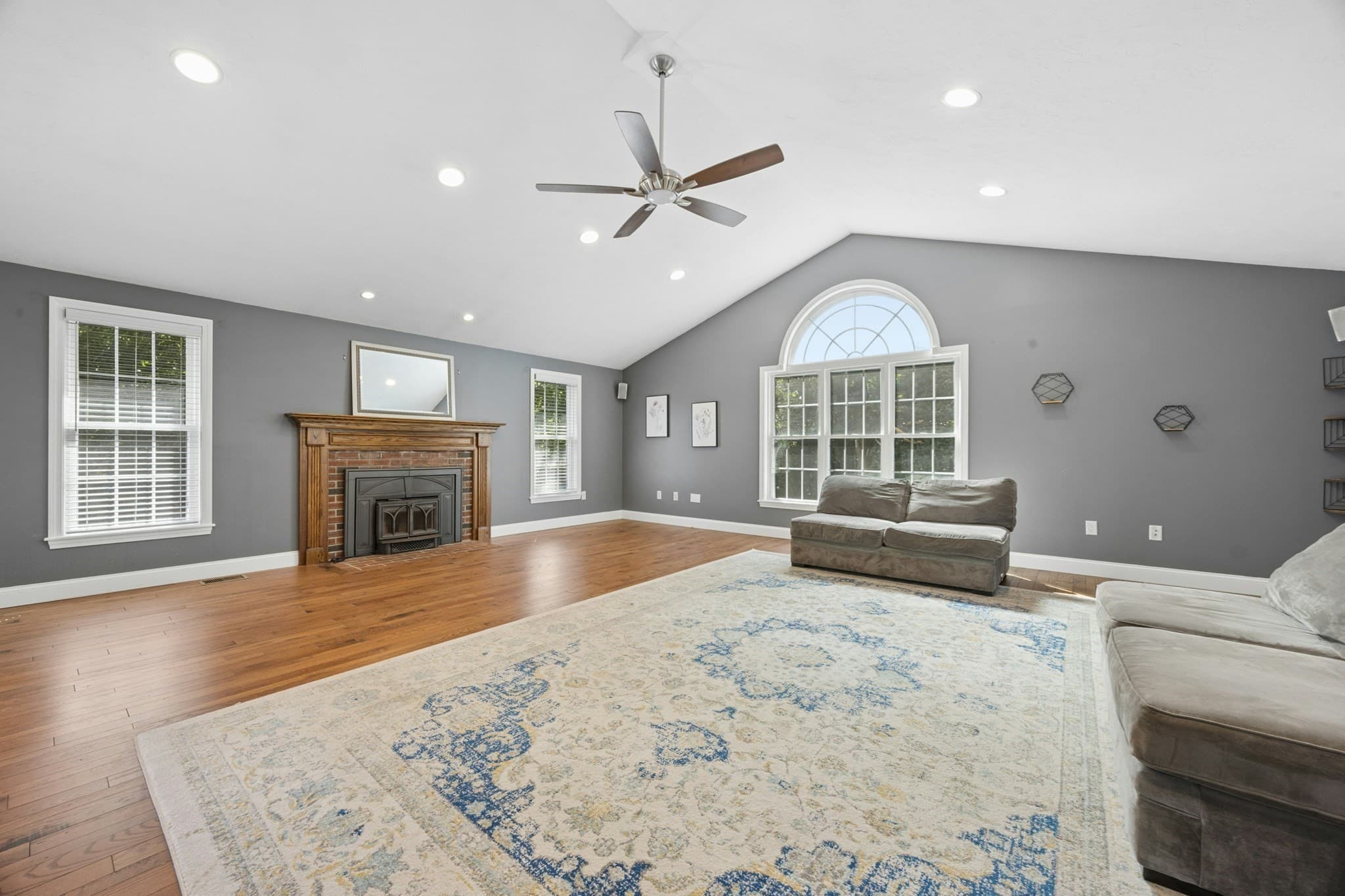 Single Family Residence at 9 Cameron Dr, Rutland MA 01543, Rutland, photo 12 of 33