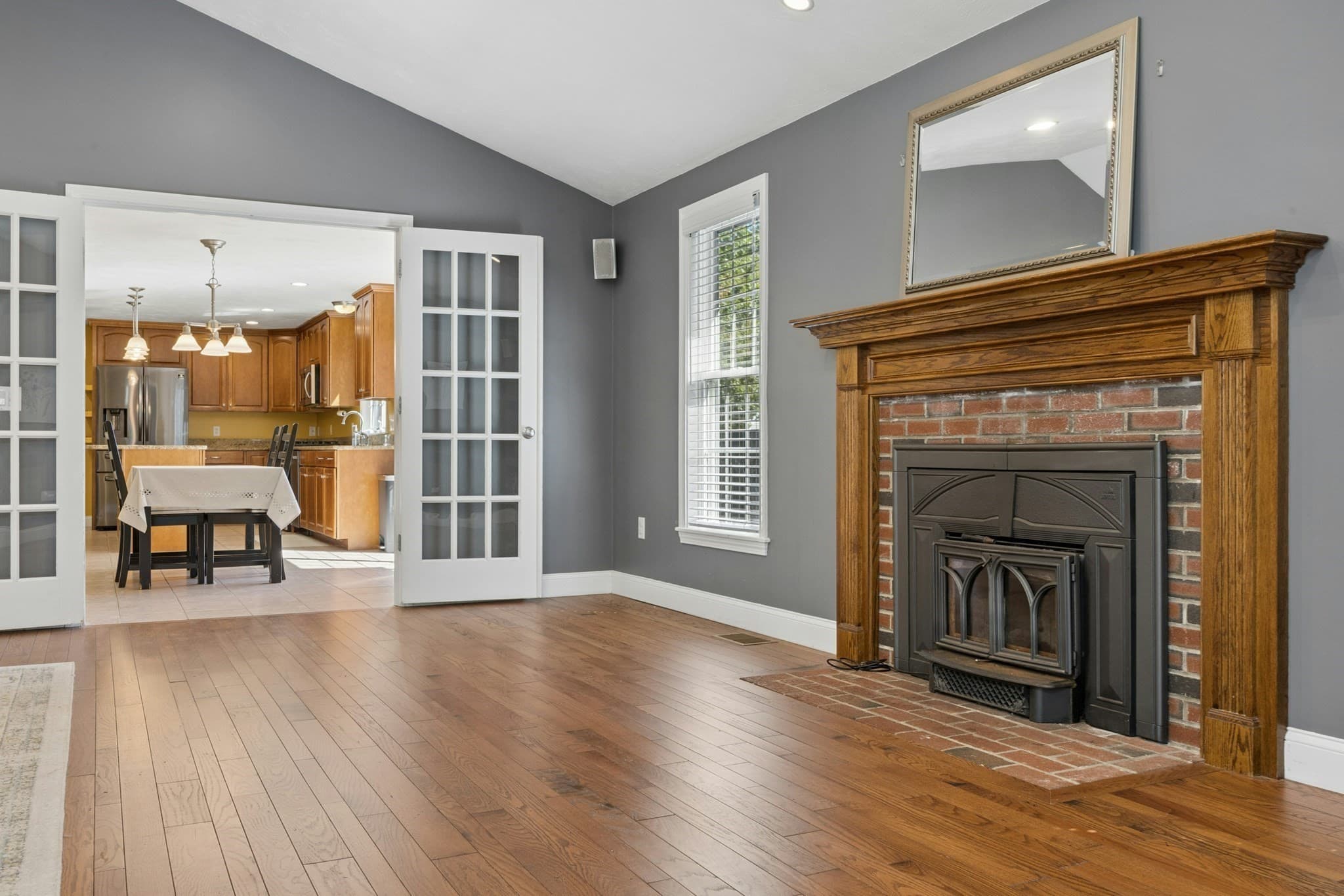 Single Family Residence at 9 Cameron Dr, Rutland MA 01543, Rutland, photo 5 of 33