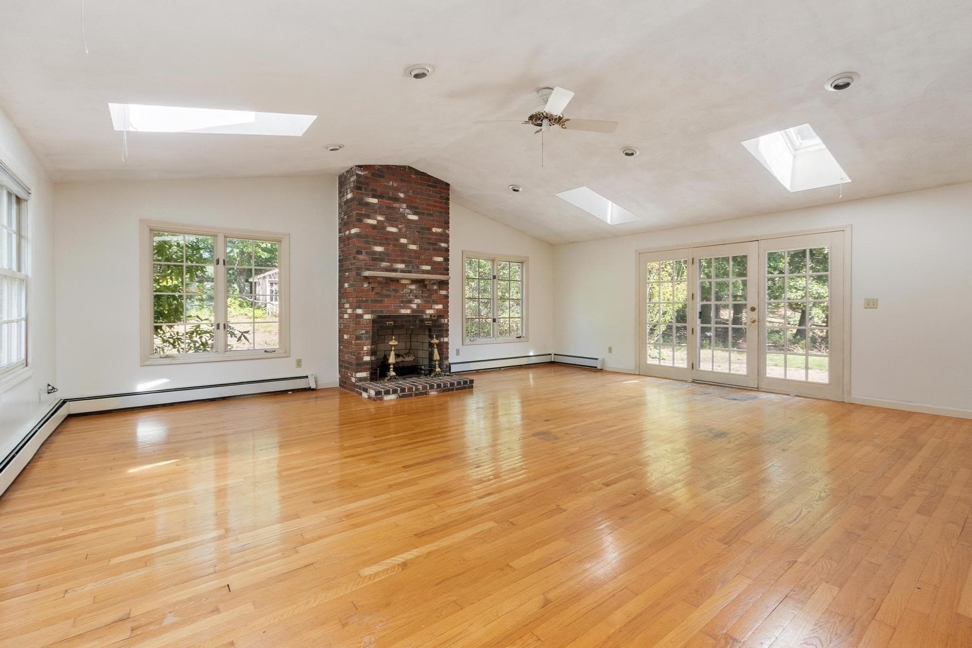 Single Family Residence at 30 Shagbark Rd, Concord MA 01742, Concord, photo 7 of 41