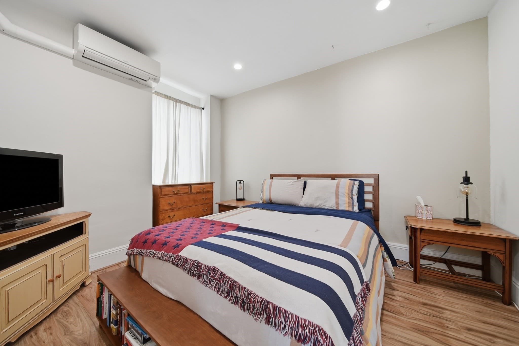 Condominium at 12 May St # B, Salem MA 01970, Salem, photo 22 of 36