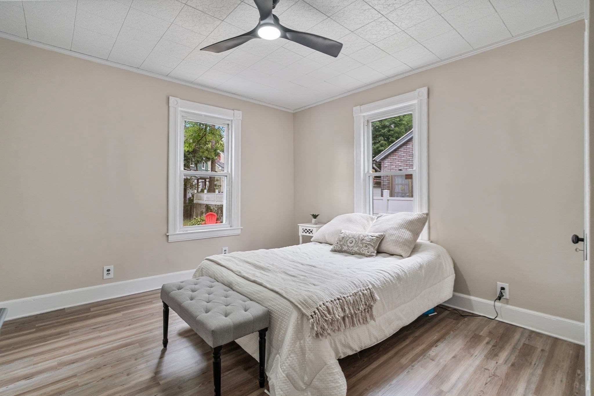 Single Family Residence at 615 White St, Springfield MA 01108, Springfield, photo 19 of 42