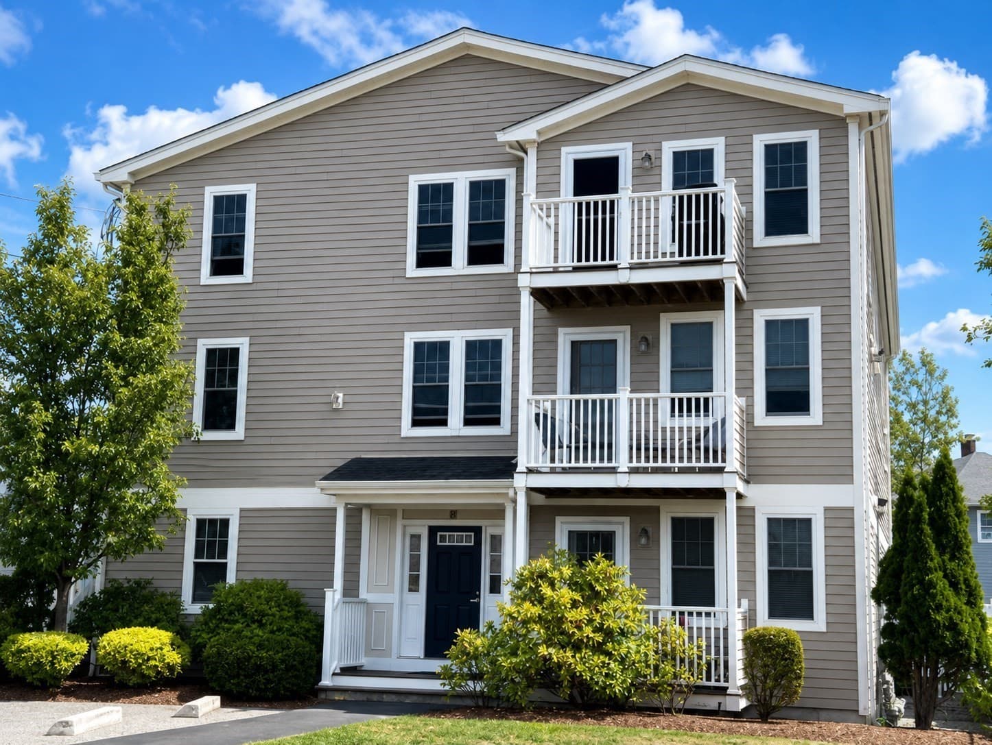 10 Malta St # 7, Hull MA 02045