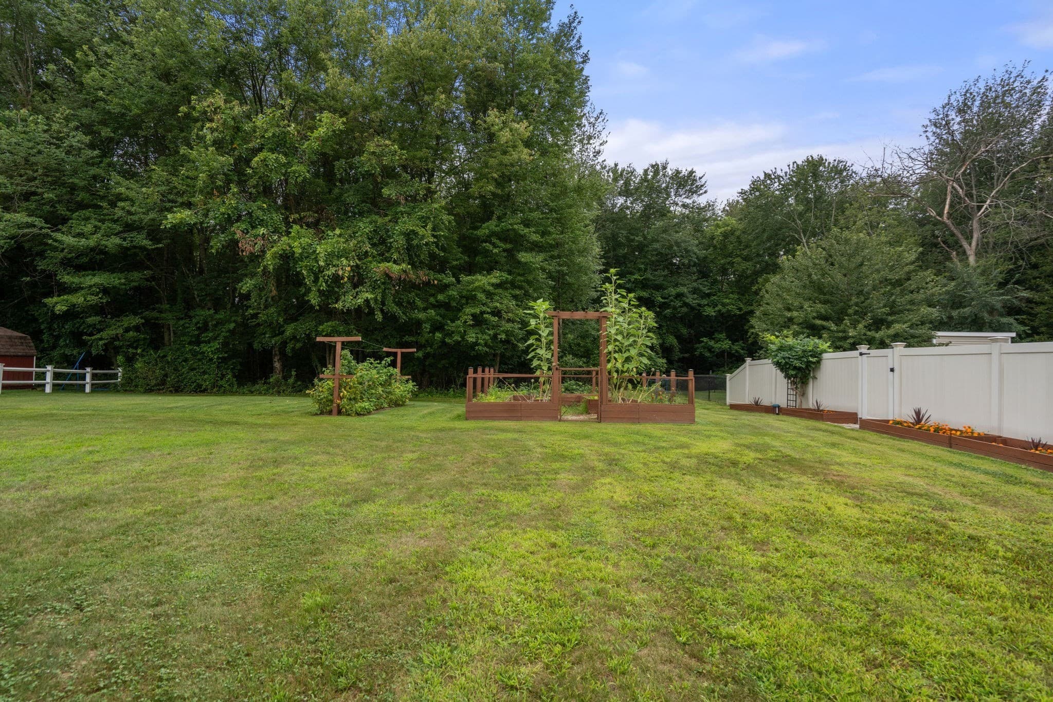 Single Family Residence at 120 North Ave, Mendon MA 01756, Mendon, photo 38 of 40