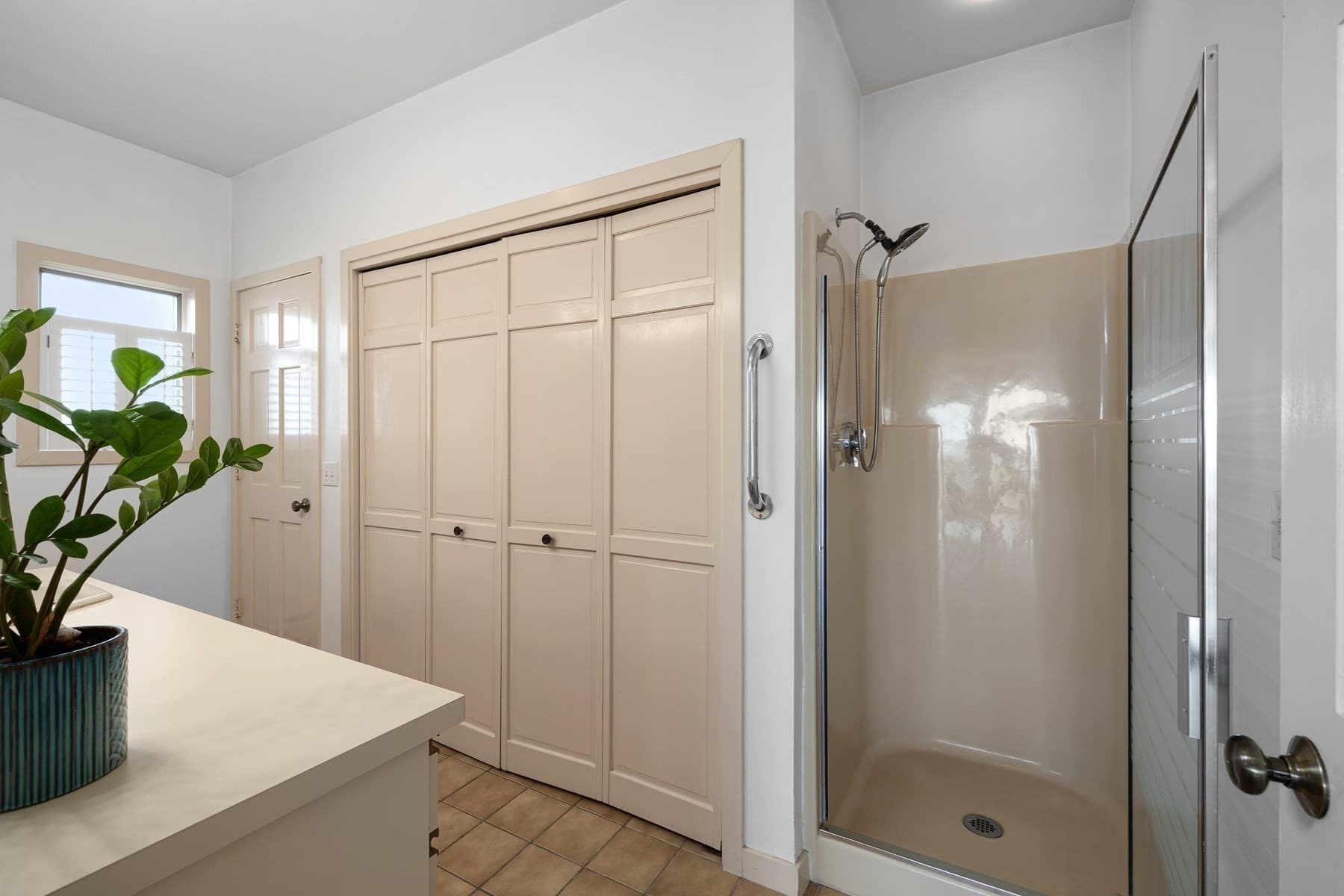 Single Family Residence at 21 Nelson Avenue, Fairhaven MA 02719, Fairhaven, photo 12 of 28