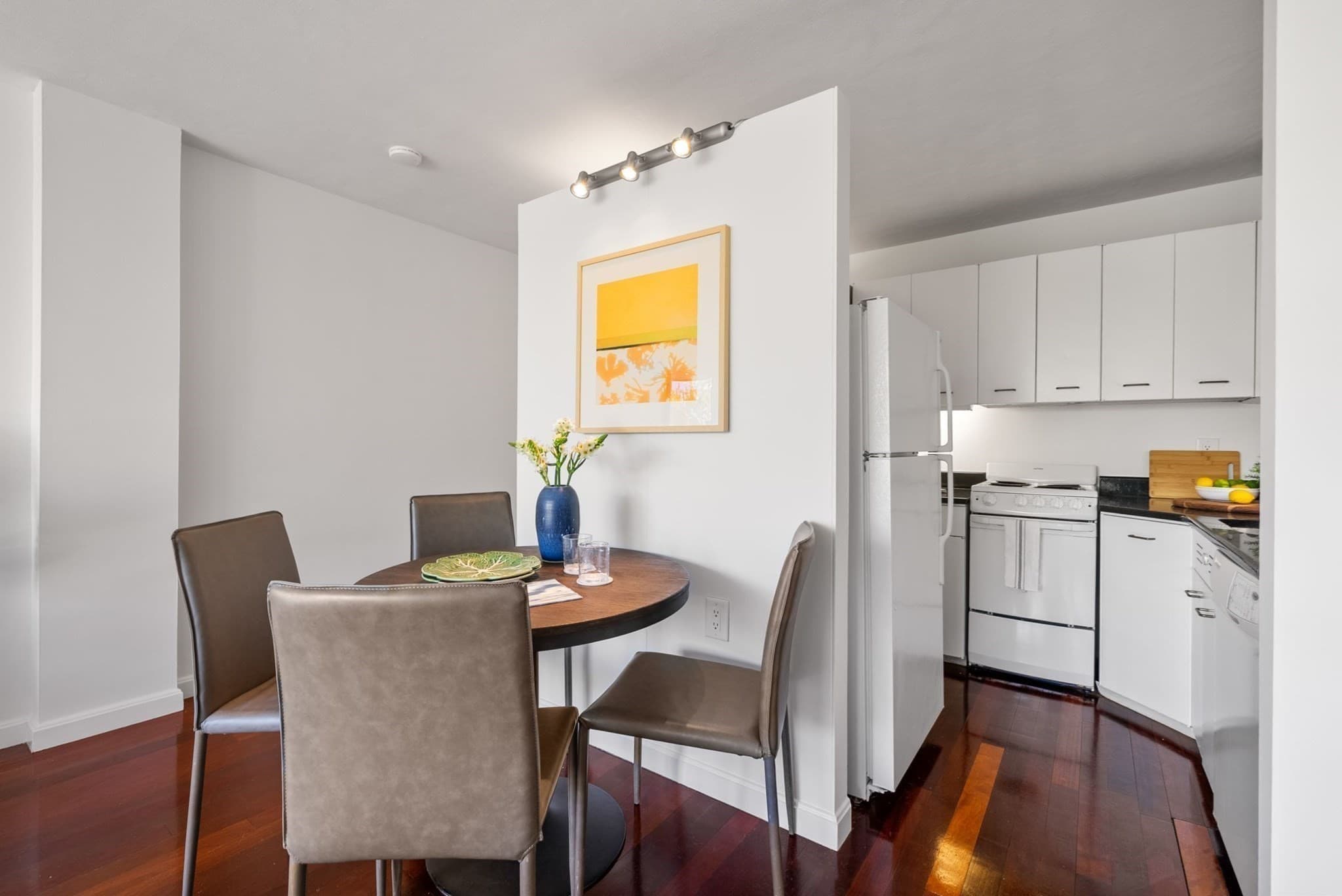Condominium at 29 Concord Avenue # 705, Cambridge MA 02138, Cambridge, photo 7 of 14