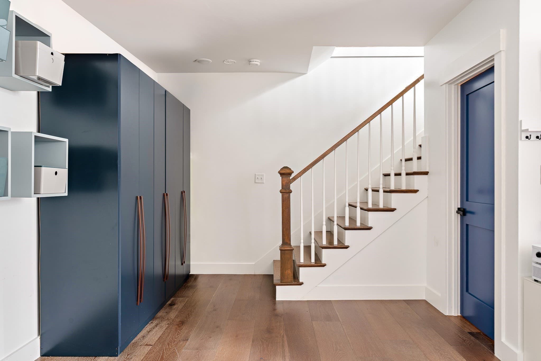 Condominium at 62 Governor Winthrop Road # 1, Somerville MA 02145, Somerville, photo 13 of 22