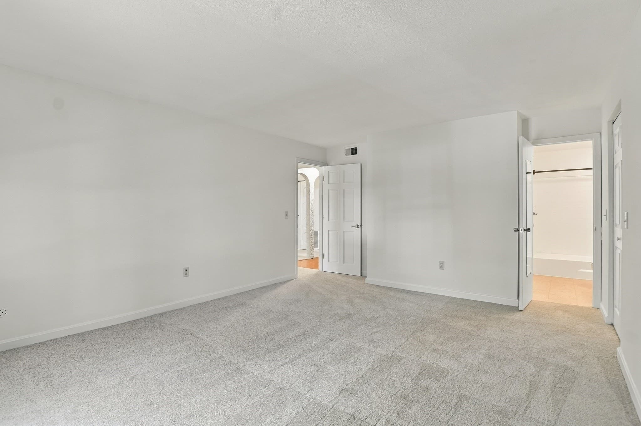 Condominium at 16 Shadowbrook Ln # 35, Milford MA 01757, Milford, photo 12 of 23