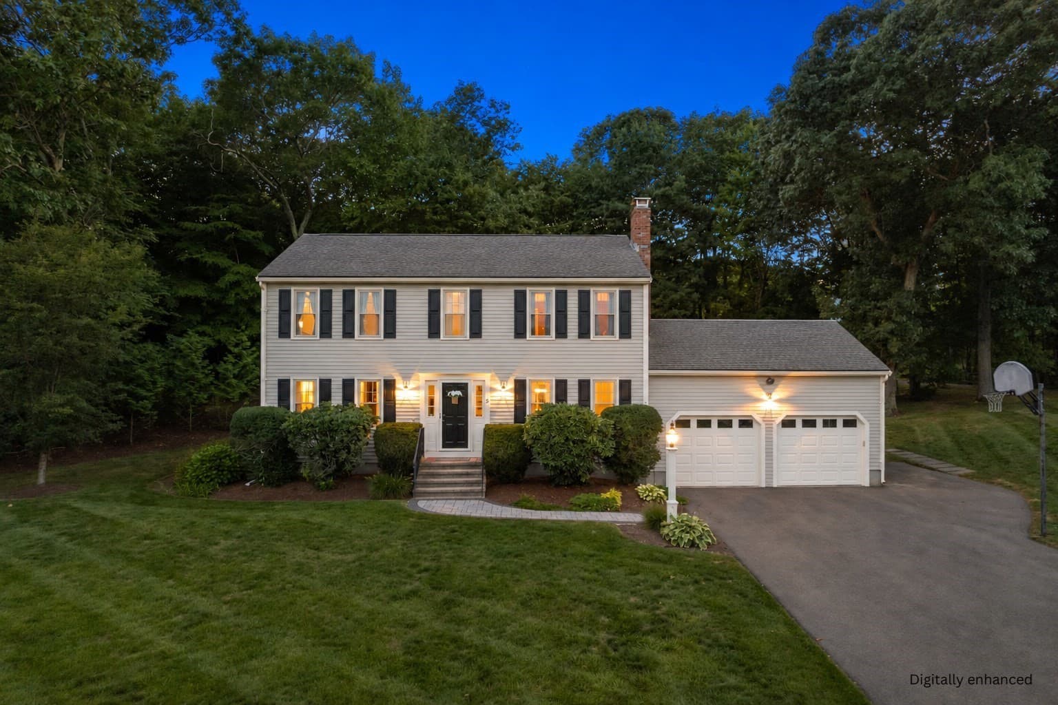Single Family Residence at 3 Crockett Cir, Hopedale MA 01747, Hopedale, photo 2 of 37