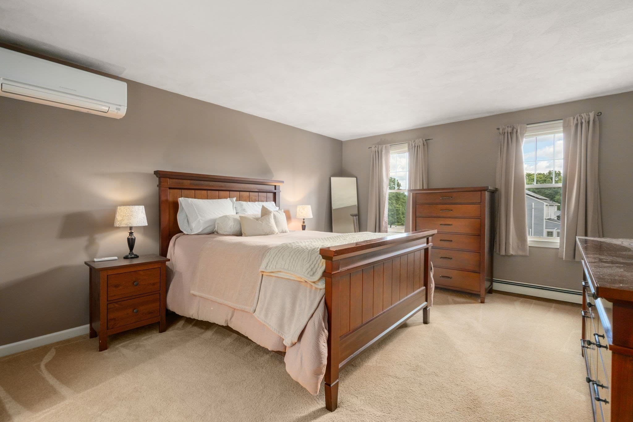 Single Family Residence at 3 Crockett Cir, Hopedale MA 01747, Hopedale, photo 12 of 37