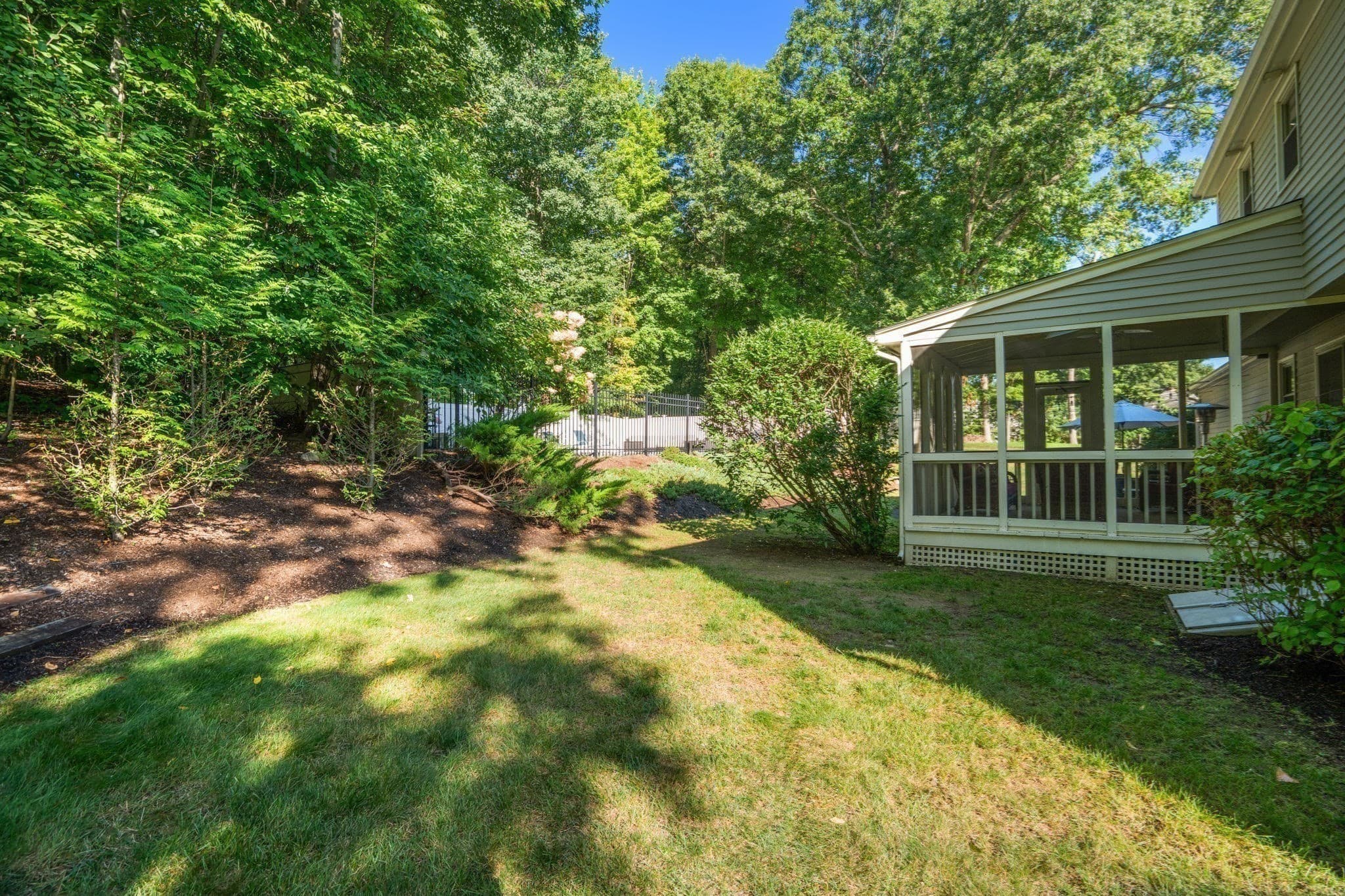 Single Family Residence at 3 Crockett Cir, Hopedale MA 01747, Hopedale, photo 34 of 37