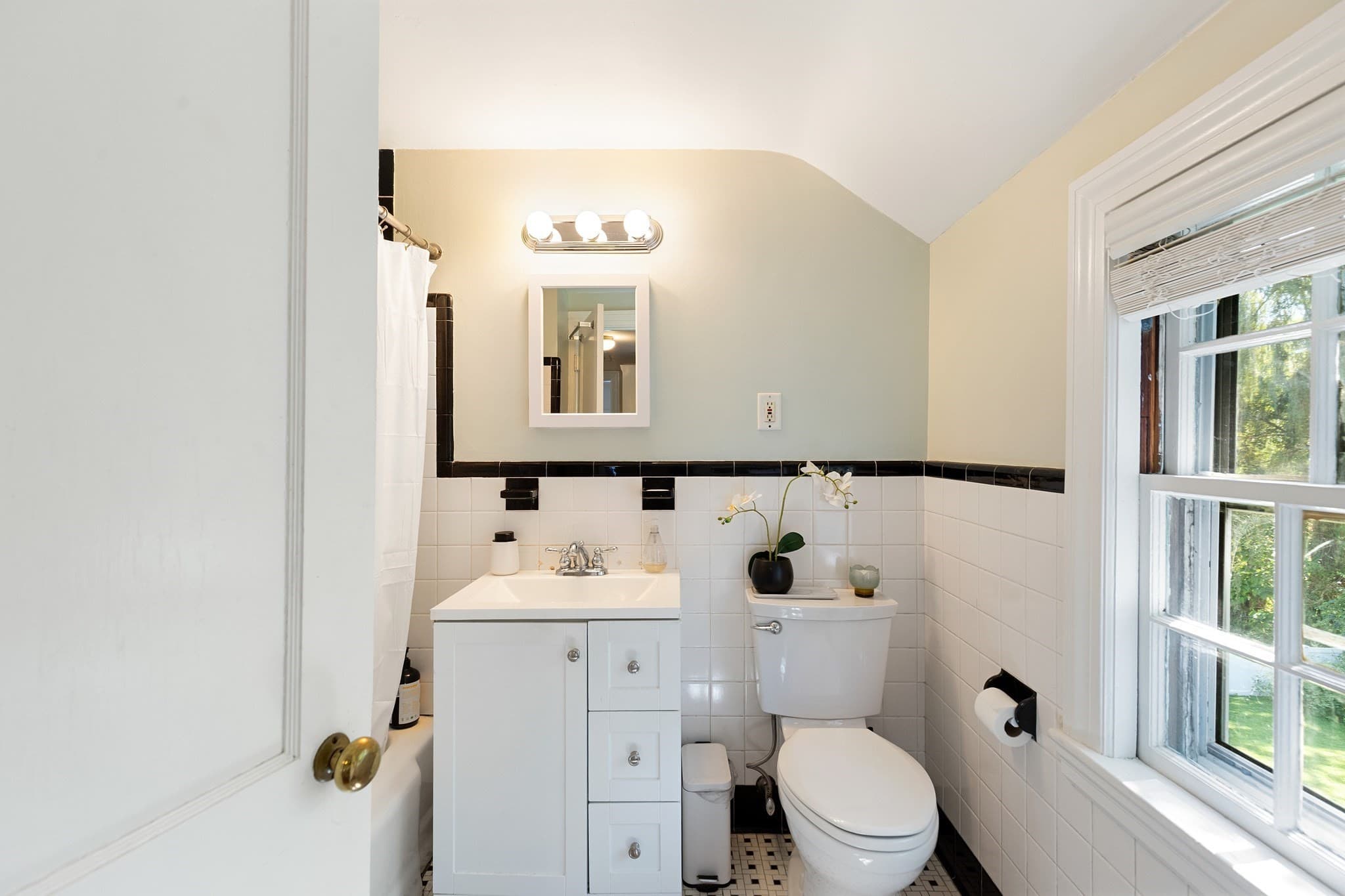 Single Family Residence at 310 Concord Ave, Lexington MA 02421, Lexington, photo 24 of 36