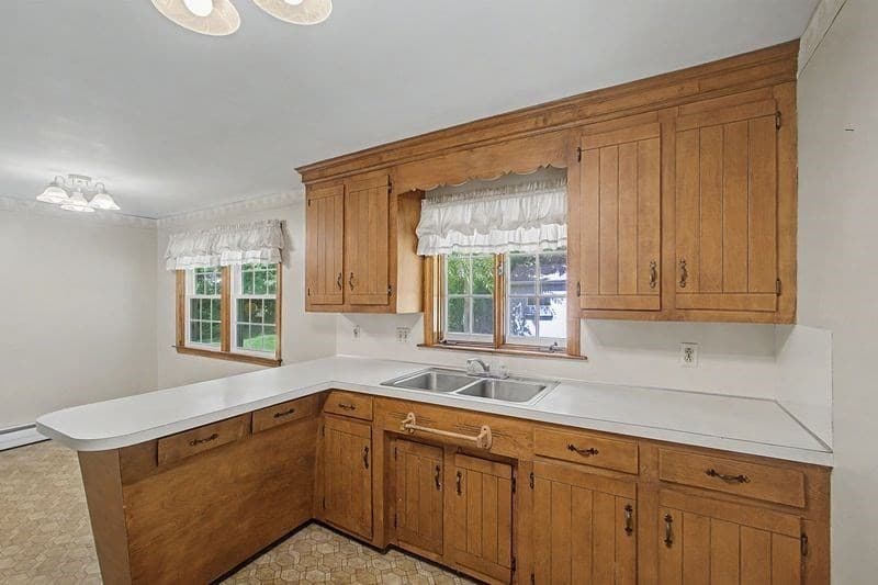 Single Family Residence at 11 Federal Street, Blackstone MA 01504, Blackstone, photo 13 of 32