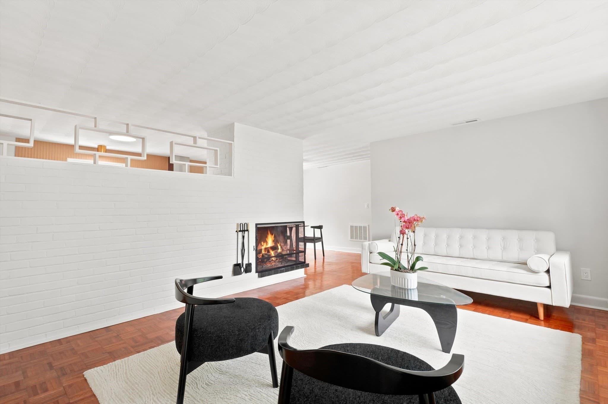Single Family Residence at 23 Campello Road, Framingham MA 01701, Framingham, photo 5 of 42