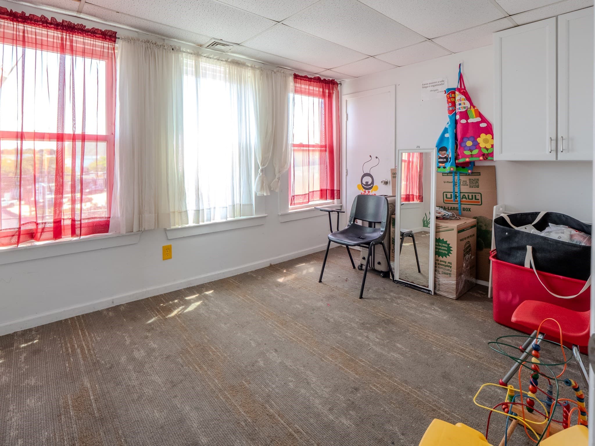 Multi Family at 29 Spruce St, Milford MA 01757, Milford, photo 16 of 32