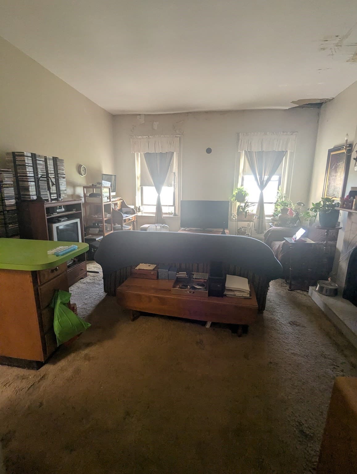 3 Family at 598 East Fourth Street, Boston MA 02127, Boston, photo 3 of 19
