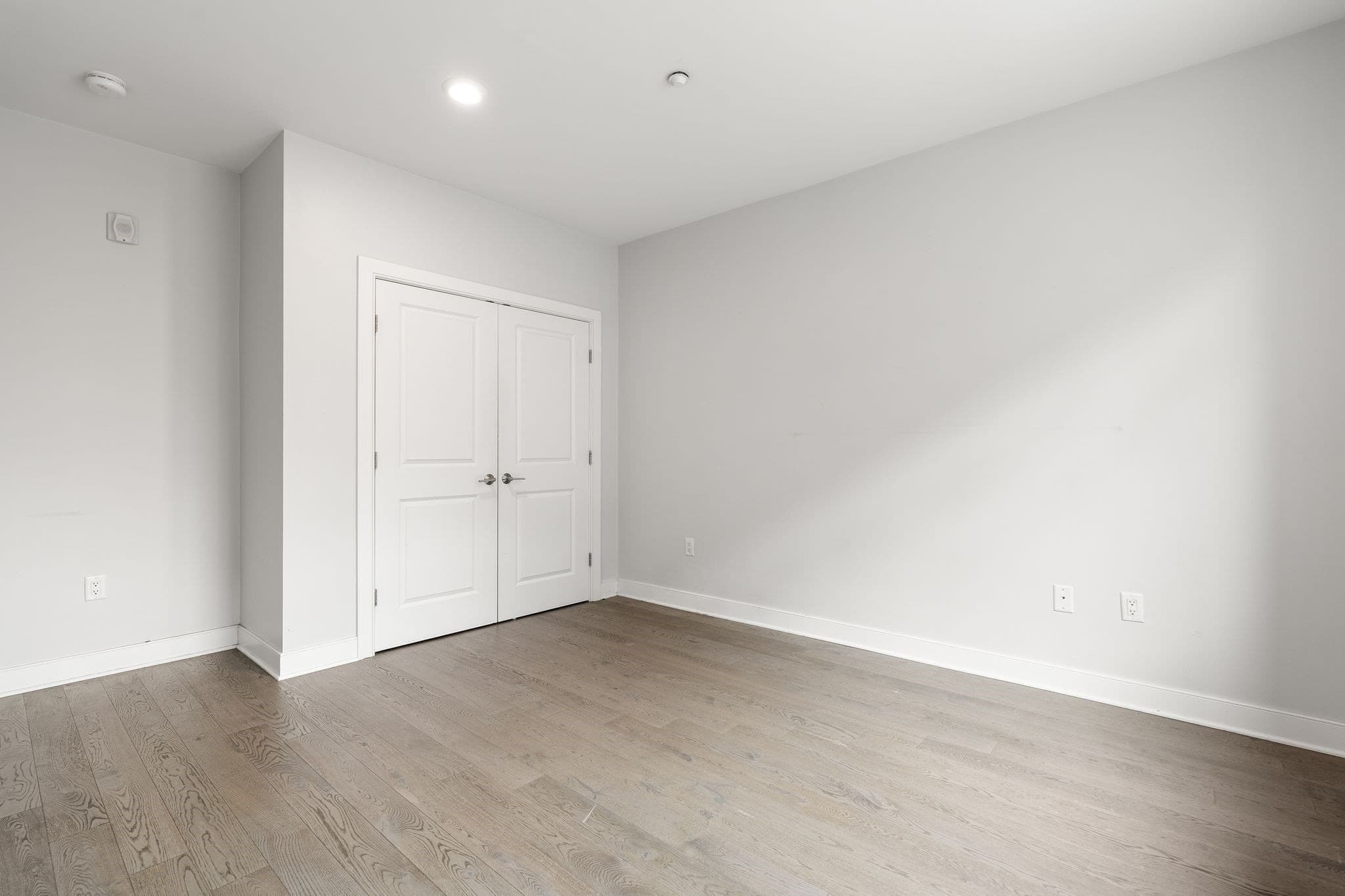 Condominium at 2 Cliveden Street # 201E, Quincy MA 02169, Quincy, photo 26 of 37