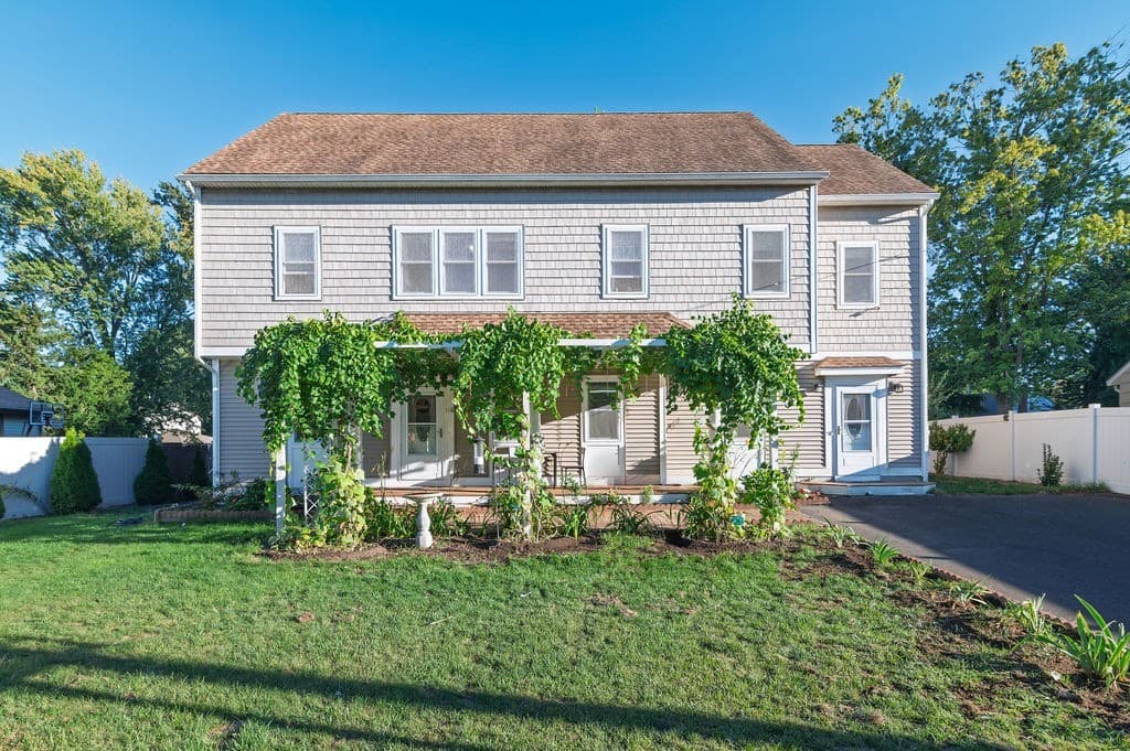 116 Common St, Braintree MA 02184