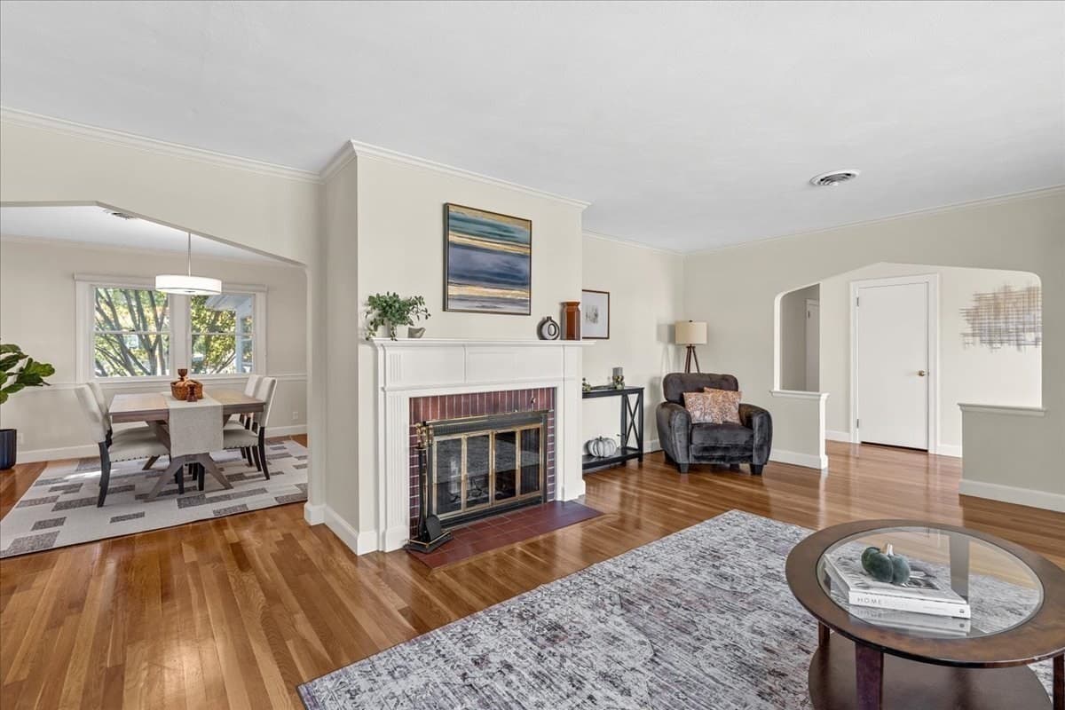 Single Family Residence at 24 Great Meadow Rd, Newton MA 02459, Newton, photo 4 of 37