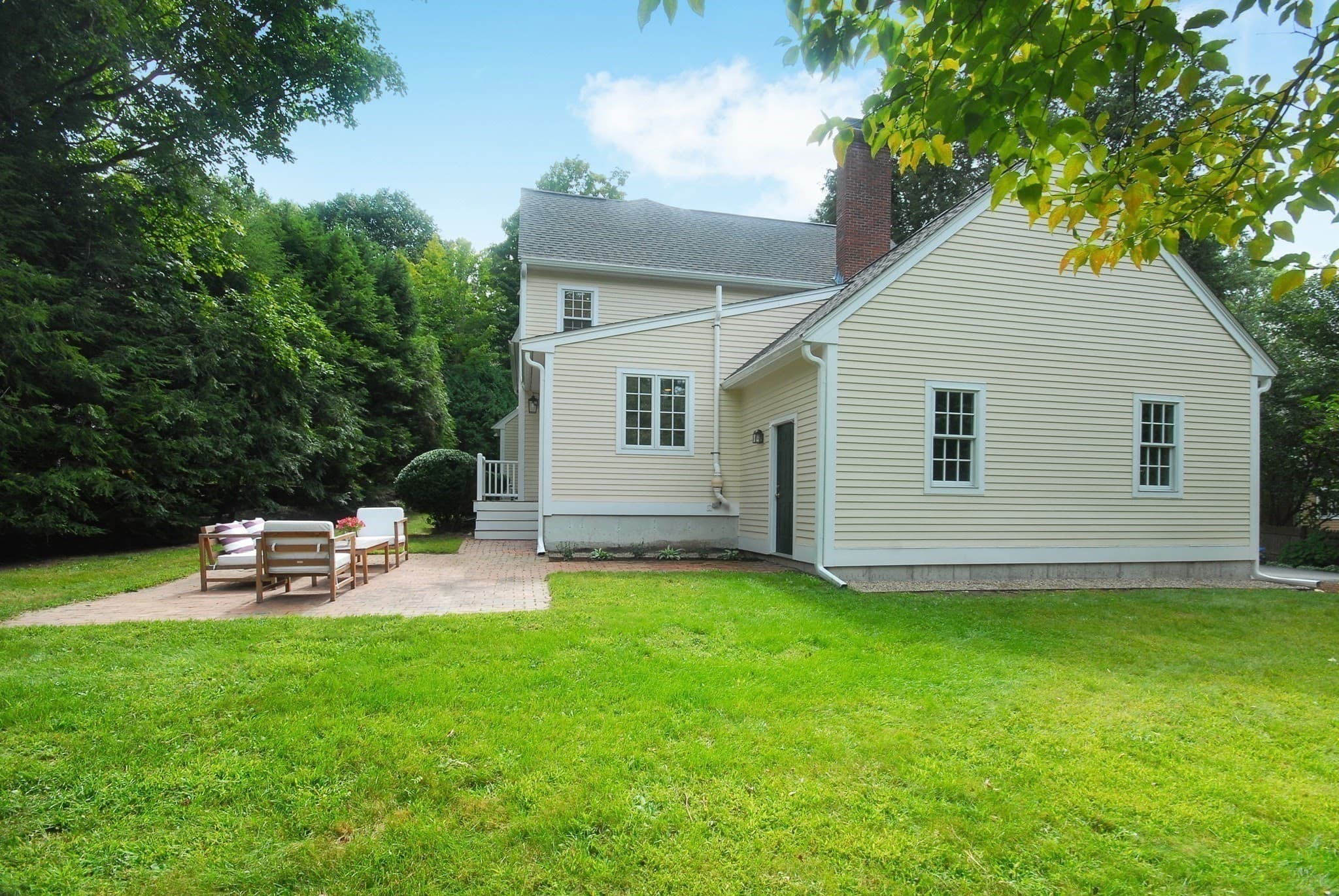 Single Family Residence at 100 Barretts Mill Rd., Concord MA 01742, Concord, photo 19 of 26