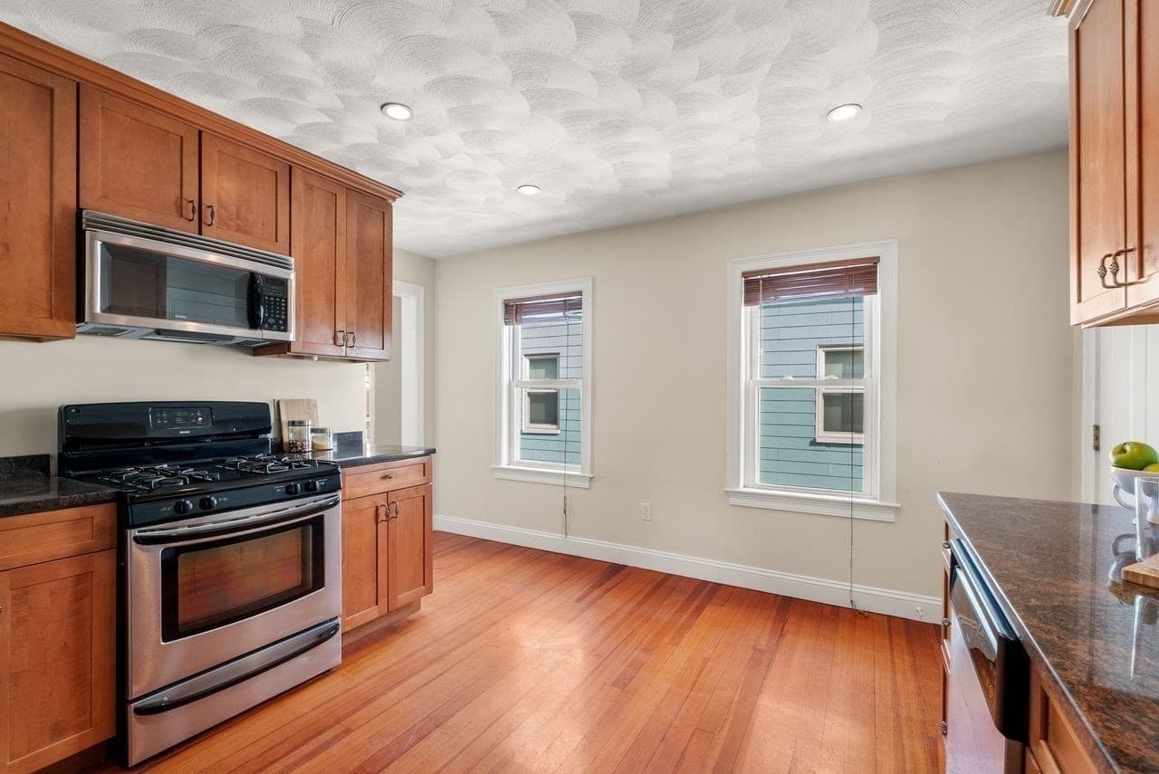 Condominium at 169 Sheridan Ave # 3, Medford MA 02155, Medford, photo 10 of 27