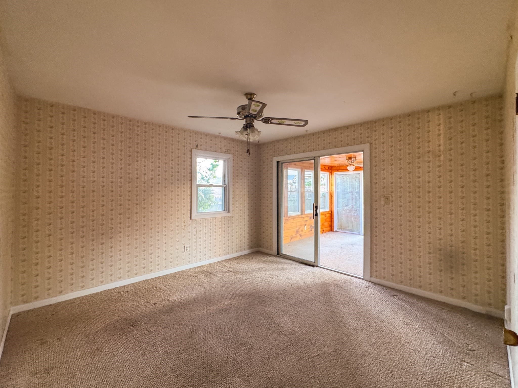 Single Family Residence at 7 Ann Ave, Dartmouth MA 02747, Dartmouth, photo 23 of 29