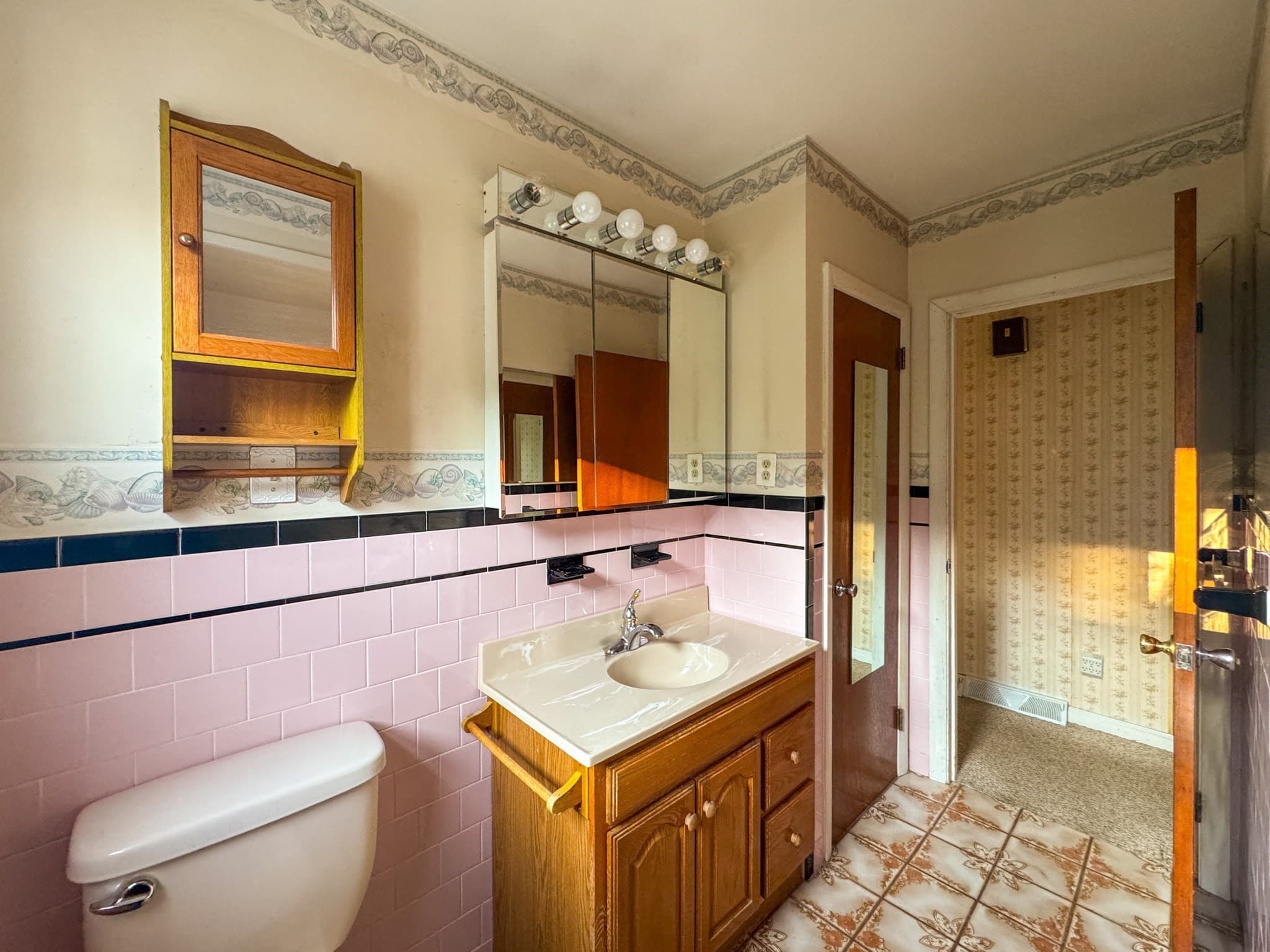 Single Family Residence at 7 Ann Ave, Dartmouth MA 02747, Dartmouth, photo 22 of 29