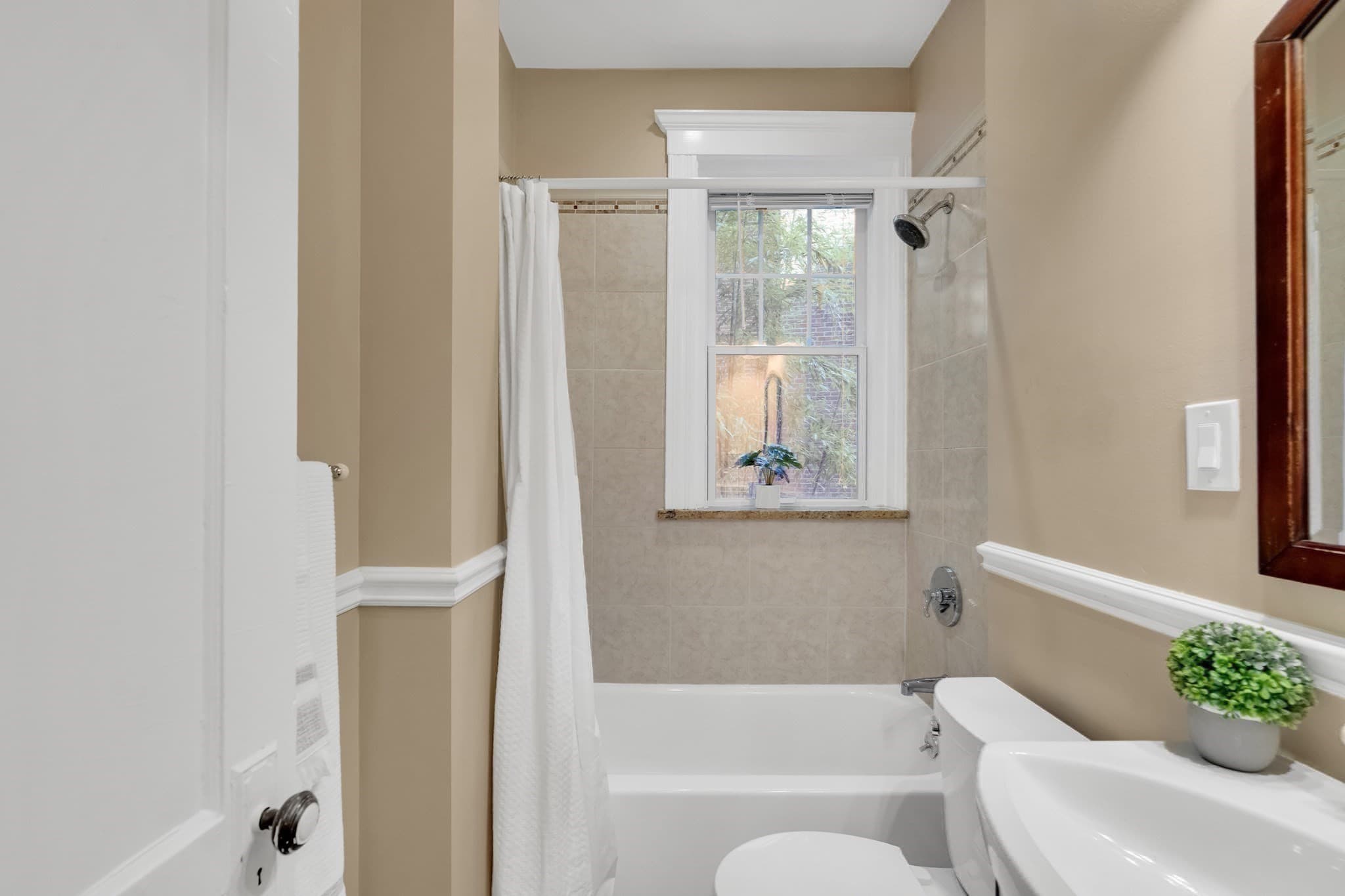 Condominium at 19 Shepard St # 3, Cambridge MA 02138, Cambridge, photo 12 of 18