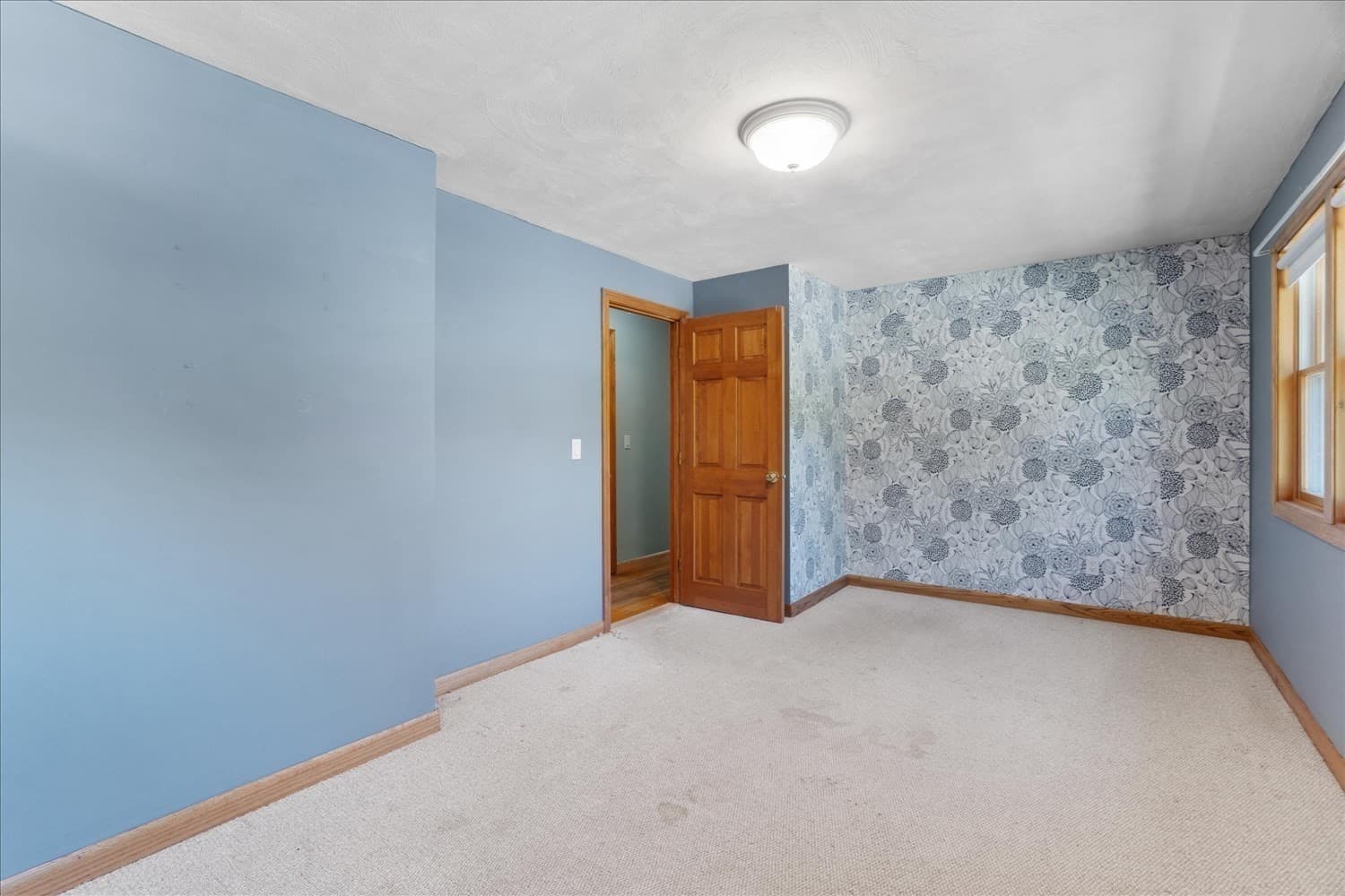 Single Family Residence at 59 Southgate Rd, Franklin MA 02038, Franklin, photo 16 of 42