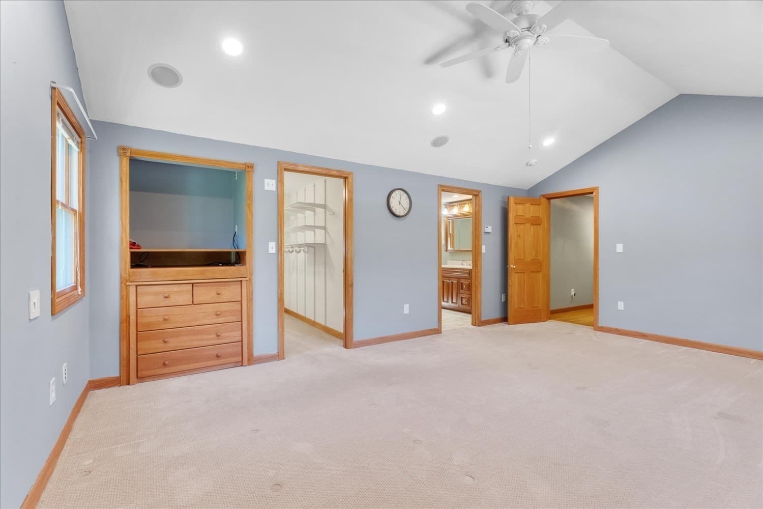 Single Family Residence at 59 Southgate Rd, Franklin MA 02038, Franklin, photo 20 of 42
