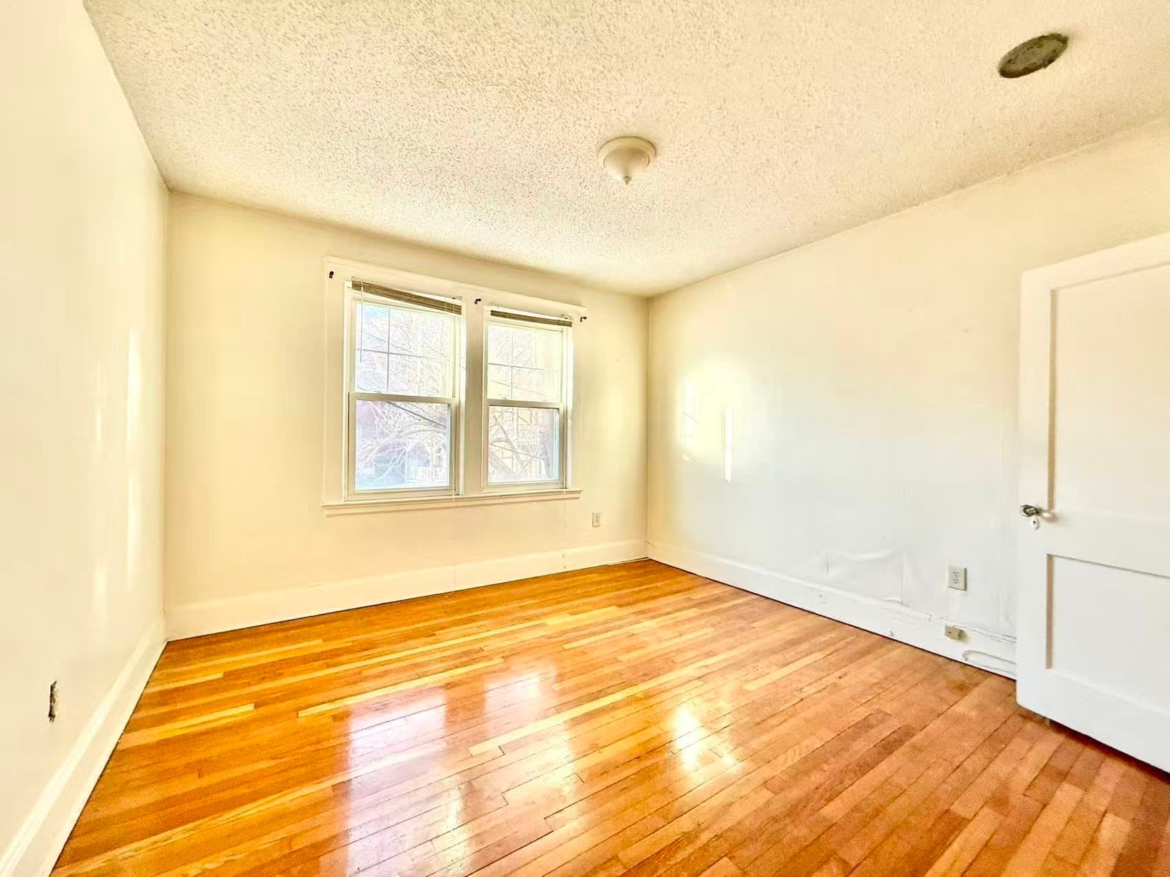 Condominium at 26 Chiswick Rd # 6, Boston MA 02135, Boston, photo 10 of 19