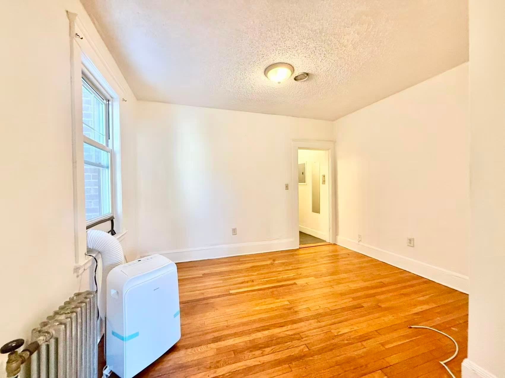 Condominium at 26 Chiswick Rd # 6, Boston MA 02135, Boston, photo 8 of 19