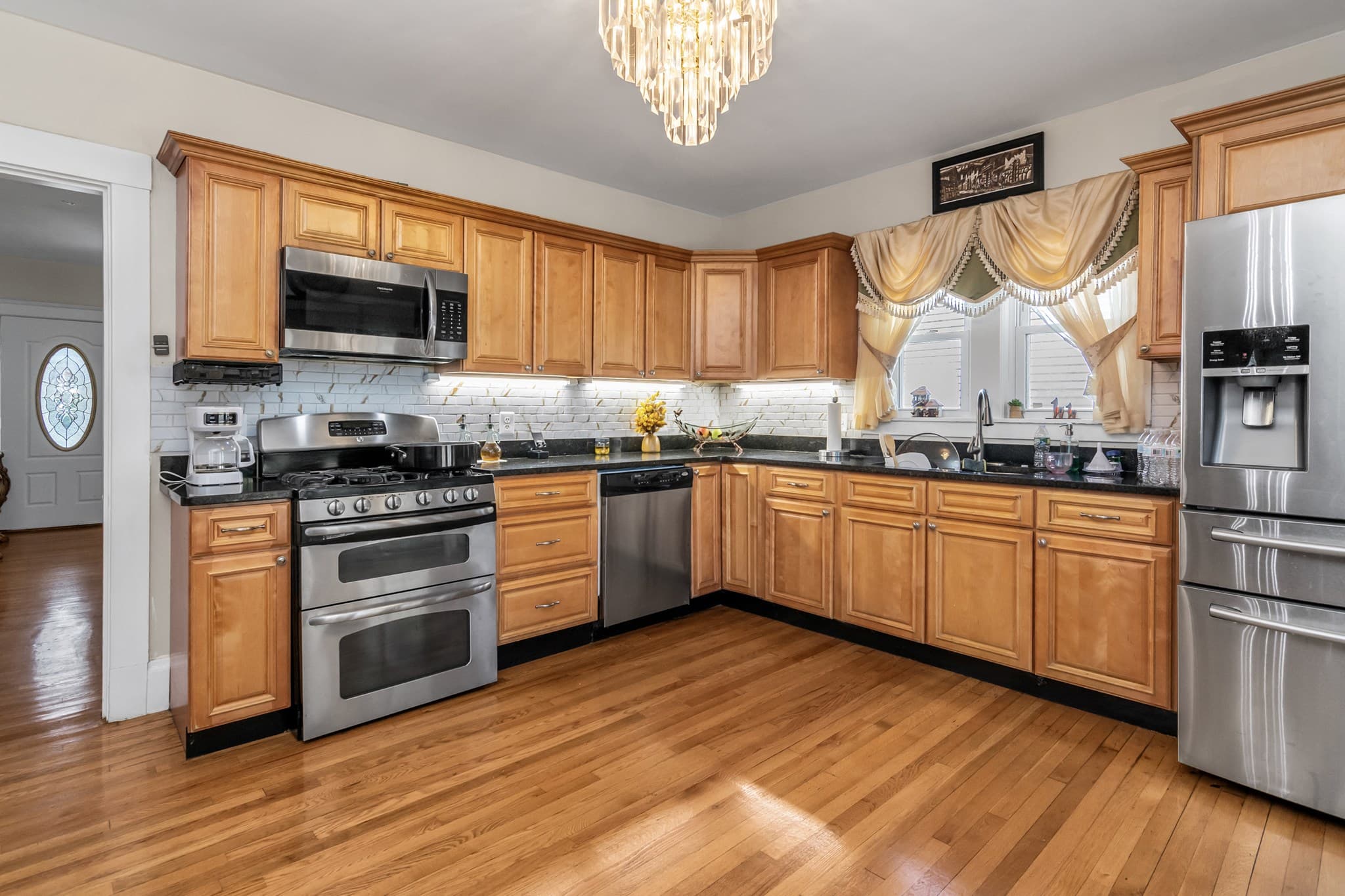 Single Family Residence at 64 Webster St, Lynn MA 01902, Lynn, photo 12 of 31