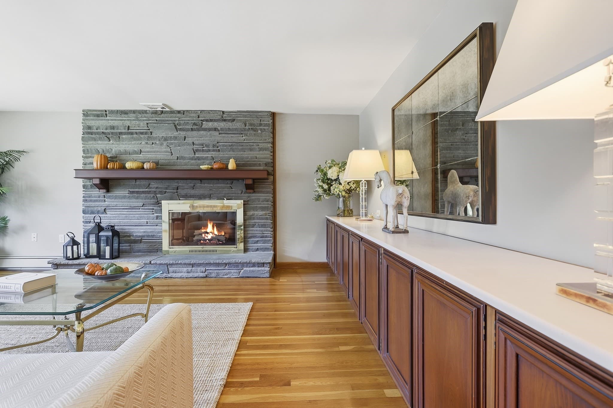 Single Family Residence at 4 Nevada Road, Burlington MA 01803, Burlington, photo 5 of 21