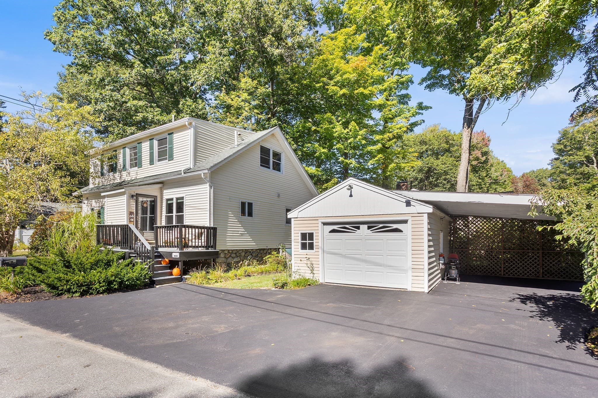 Single Family Residence at 438 Reservoir St, Holden MA 01520, Holden, photo 28 of 29
