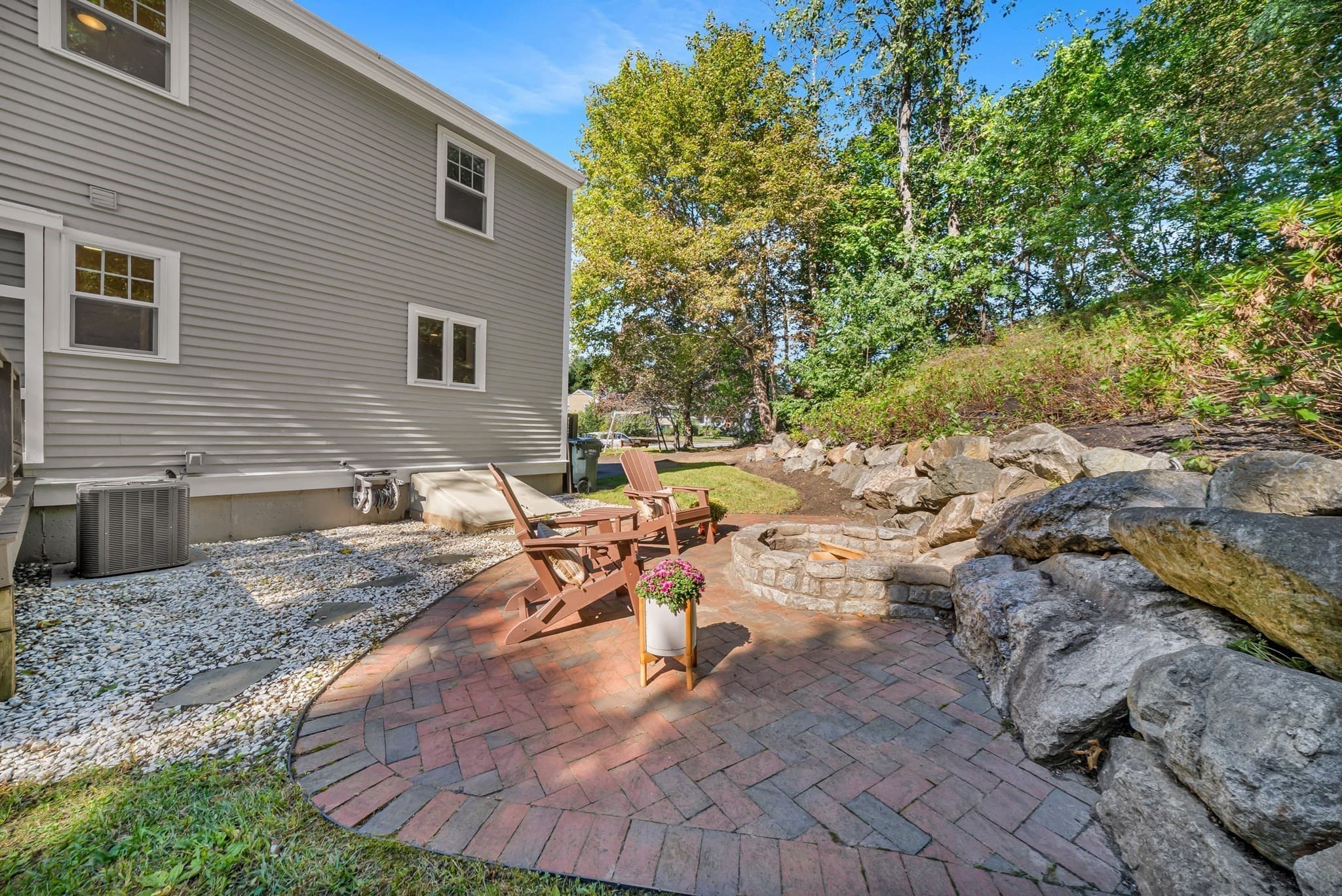 Single Family Residence at 2 Hunter Dr, Newburyport MA 01950, Newburyport, photo 32 of 36
