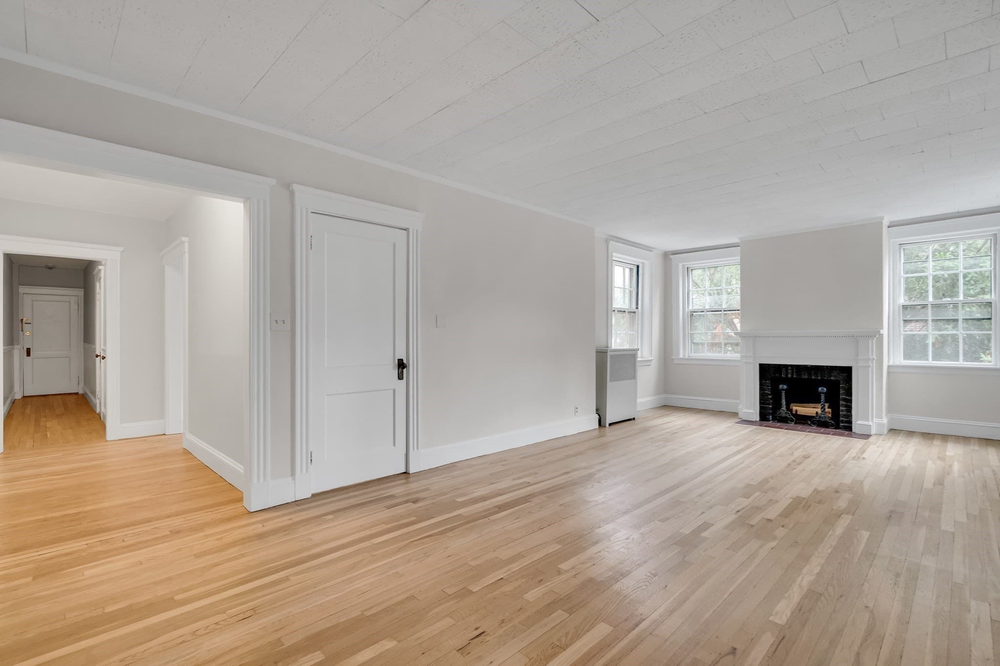 Condominium at 43 Linnaean # 24, Cambridge MA 02138, Cambridge, photo 5 of 19