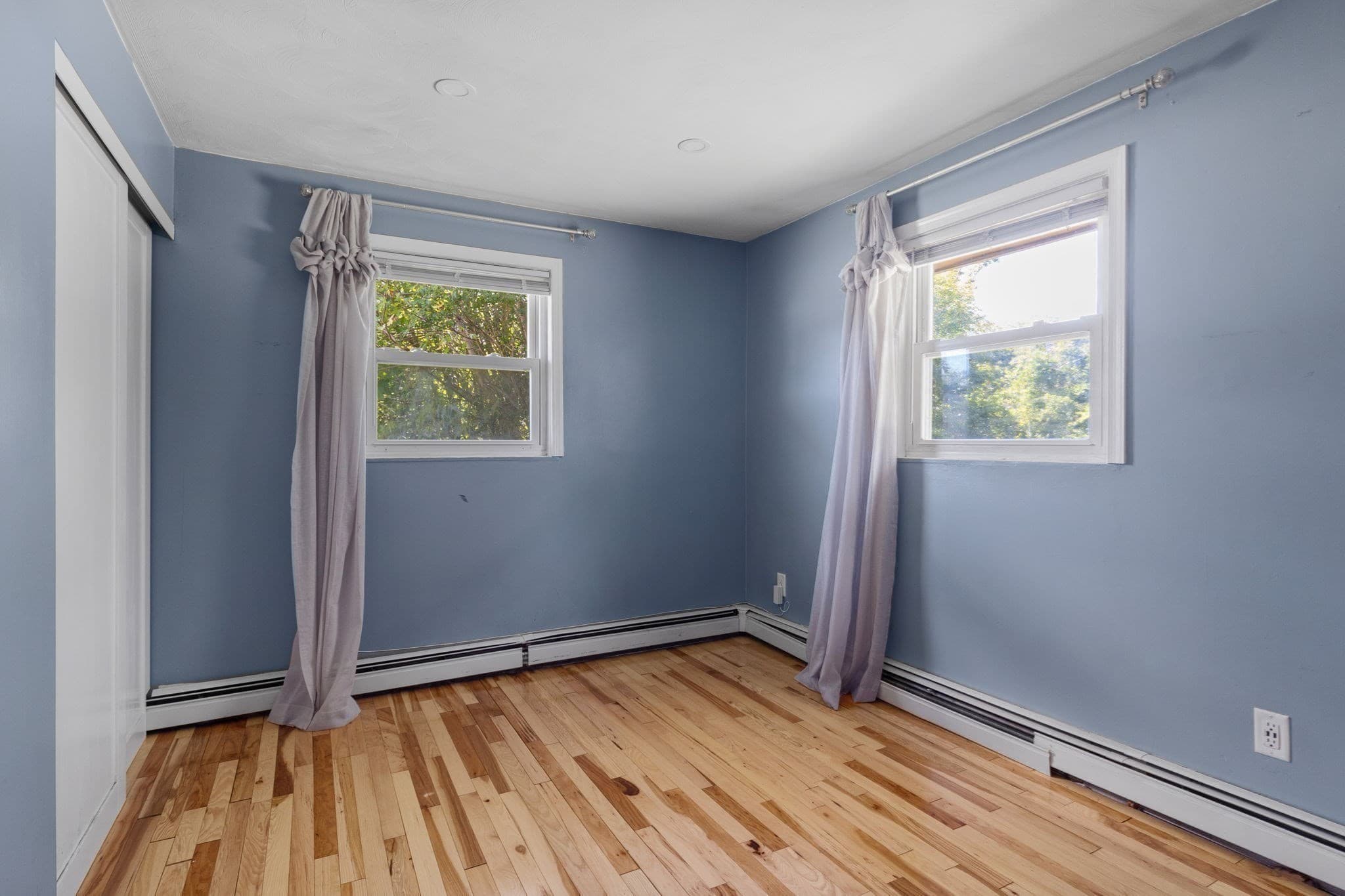 Single Family Residence at 156 Boundary St, Brockton MA 02302, Brockton, photo 14 of 20