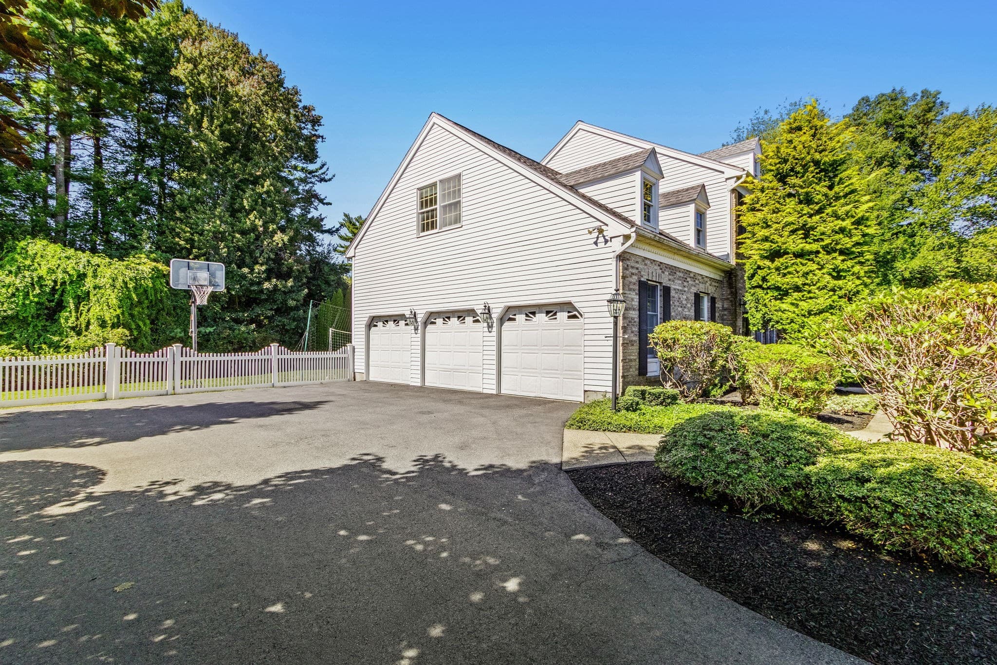 Single Family Residence at 7 Cherokee Rd, Canton MA 02021, Canton, photo 37 of 37