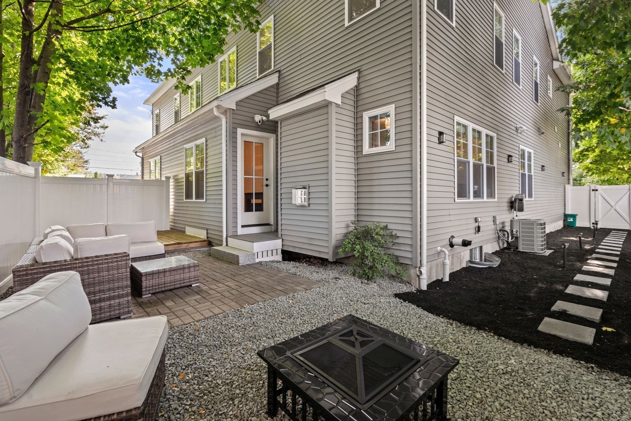 Condominium at 318 Bishop Street # 318, Framingham MA 01702, Framingham, photo 24 of 31