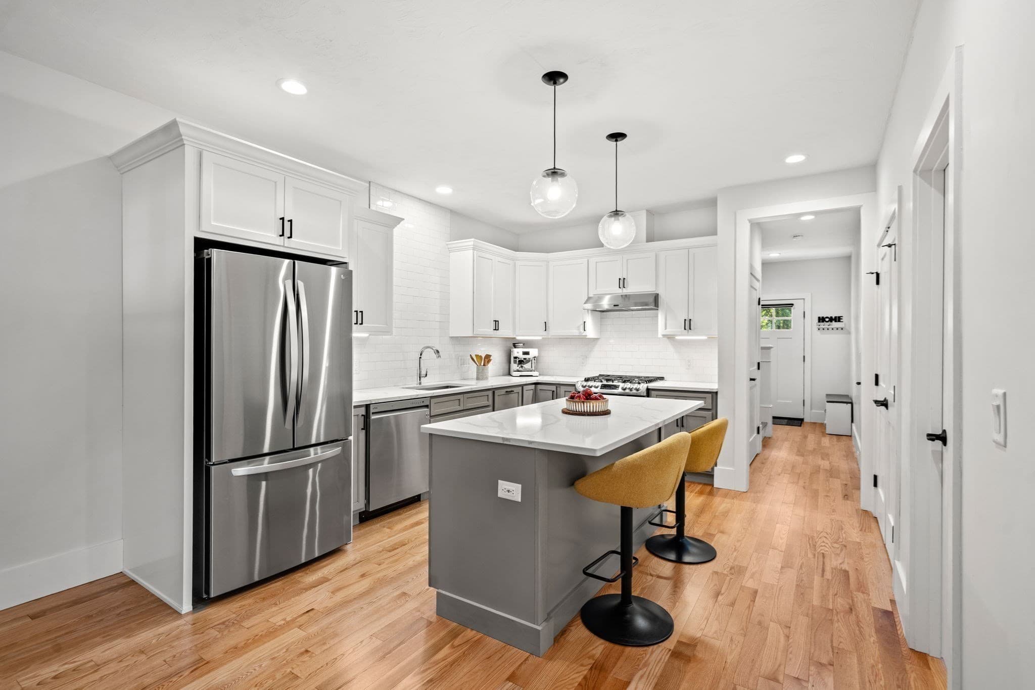 Condominium at 318 Bishop Street # 318, Framingham MA 01702, Framingham, photo 11 of 31