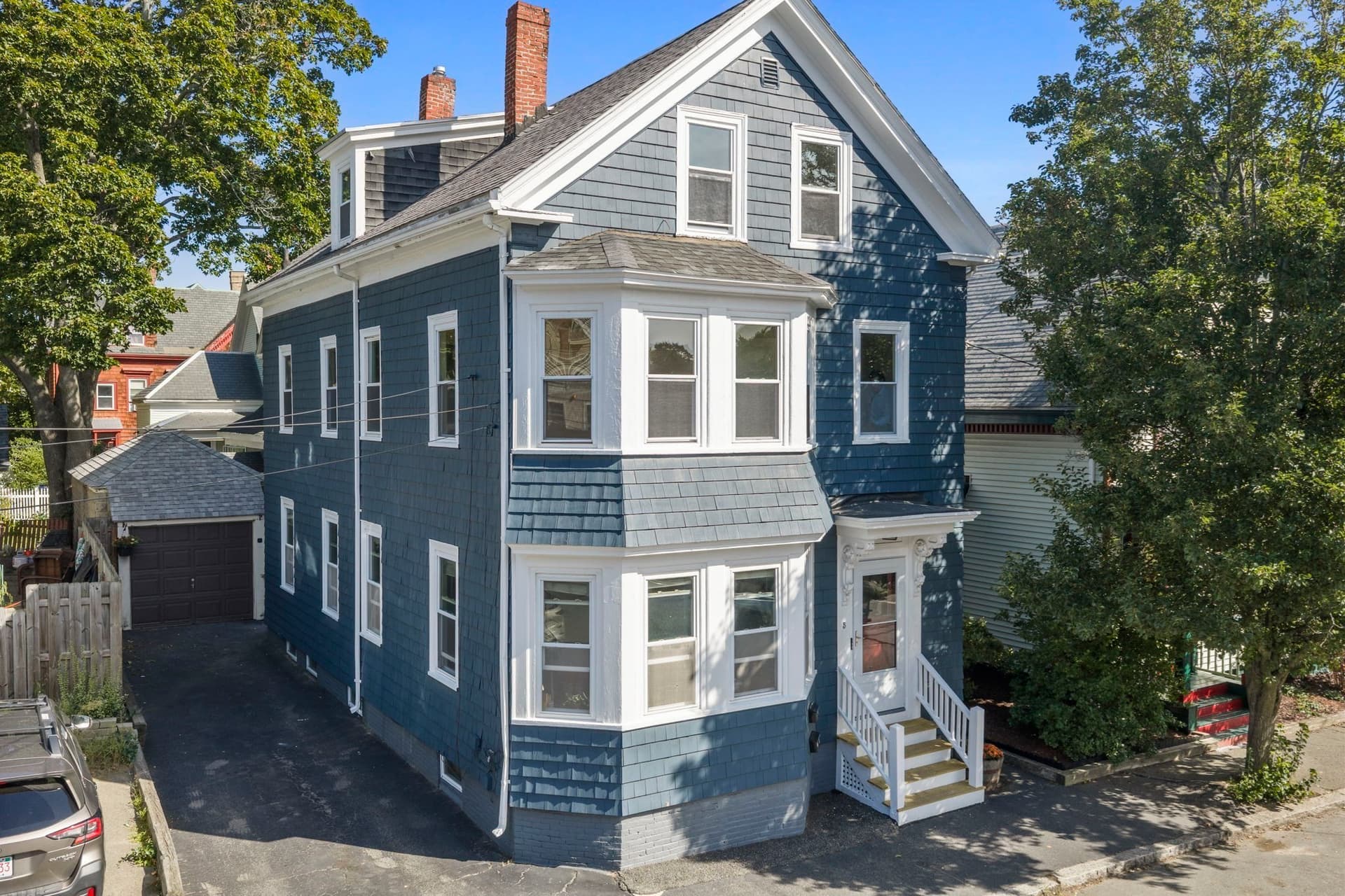 2 Family - 2 Units Up/Down at 5 Willow Ave, Salem MA 01970