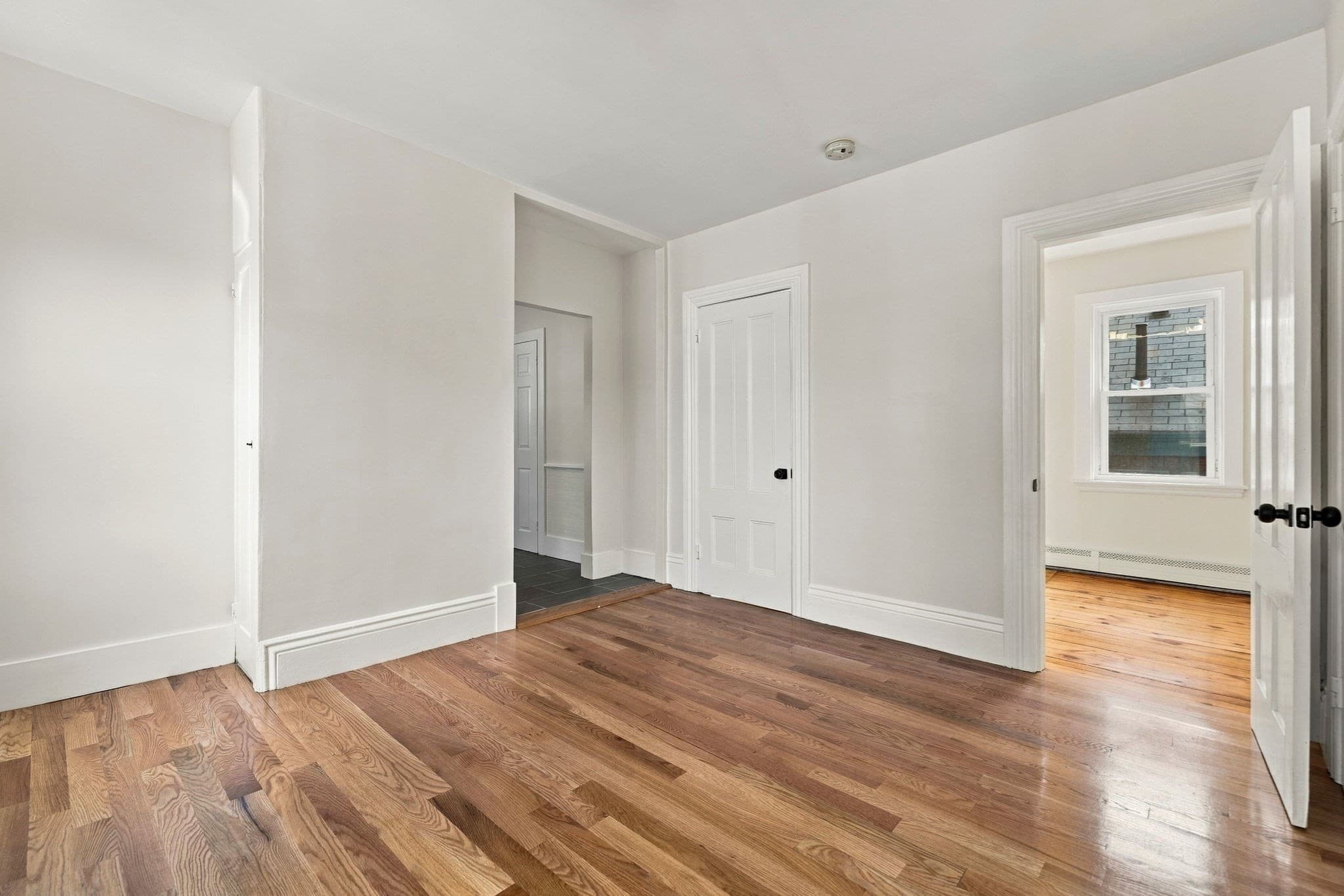 2 Family - 2 Units Up/Down at 5 Willow Ave, Salem MA 01970, Salem, photo 5 of 25