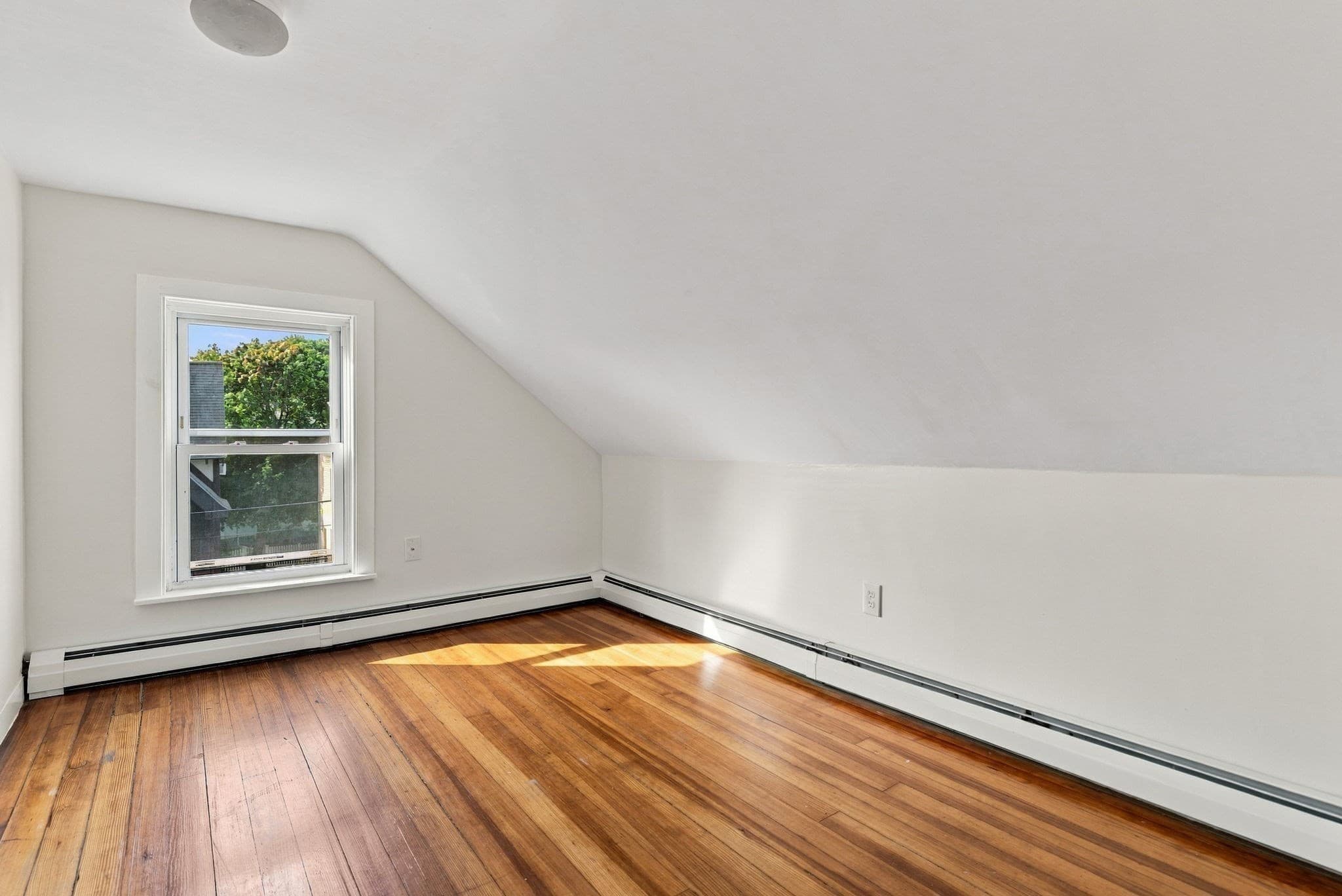 2 Family - 2 Units Up/Down at 5 Willow Ave, Salem MA 01970, Salem, photo 14 of 25
