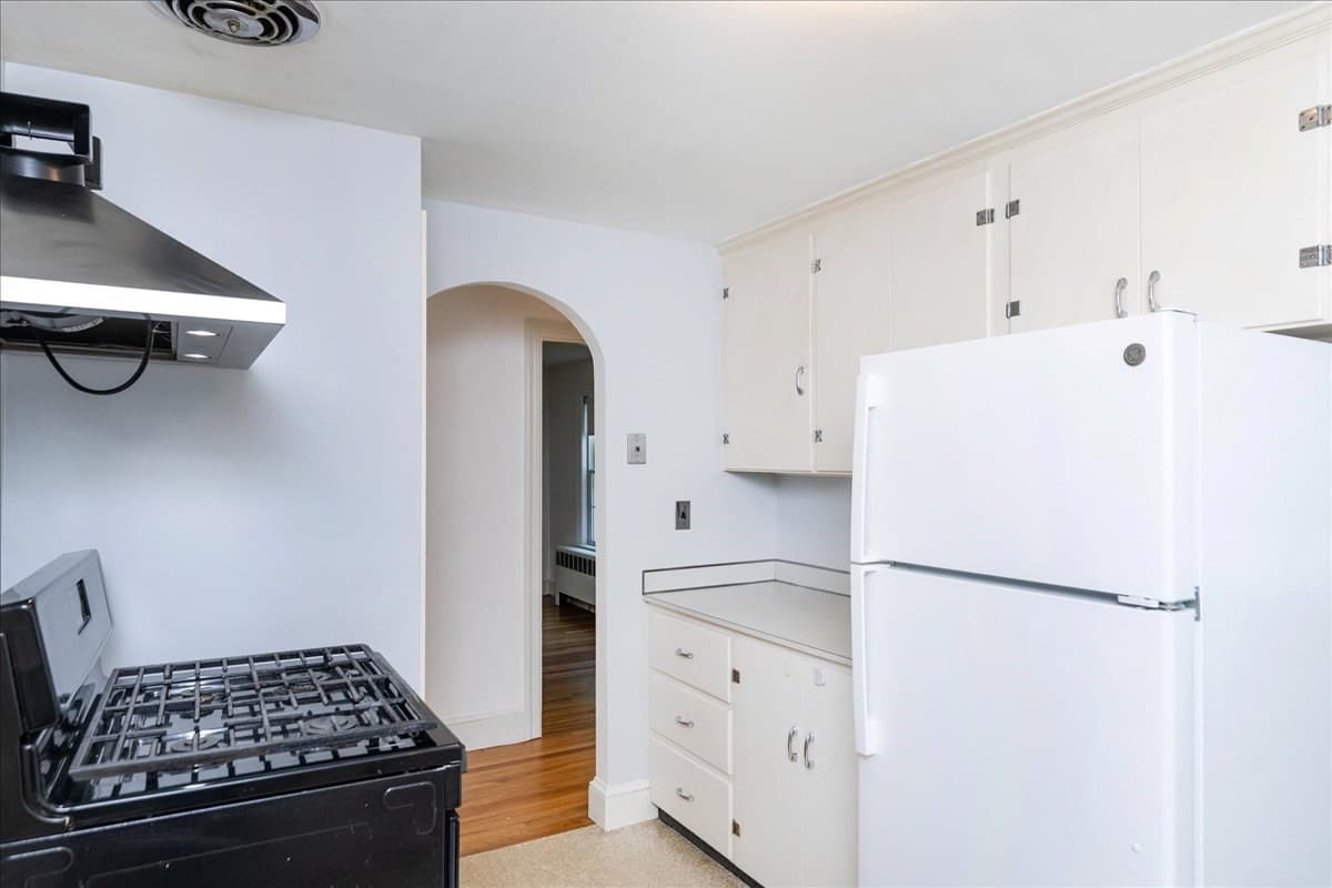 Residential at 41 Otis Street, Danvers MA 01923, Danvers, photo 13 of 42